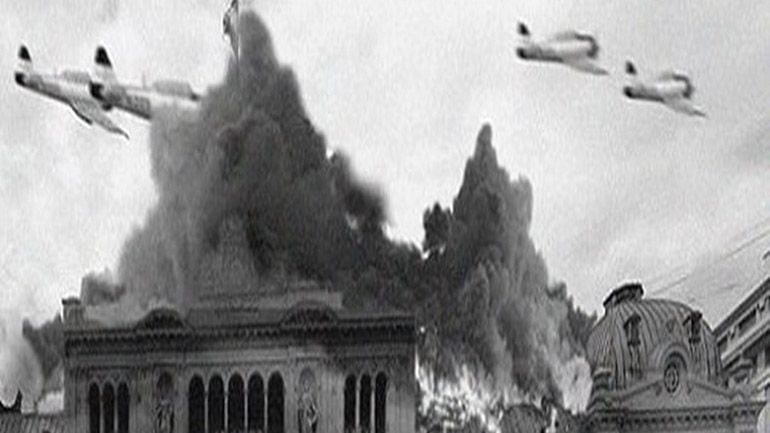 El bombardeo a la Plaza de Mayo del 16 de junio de 1955