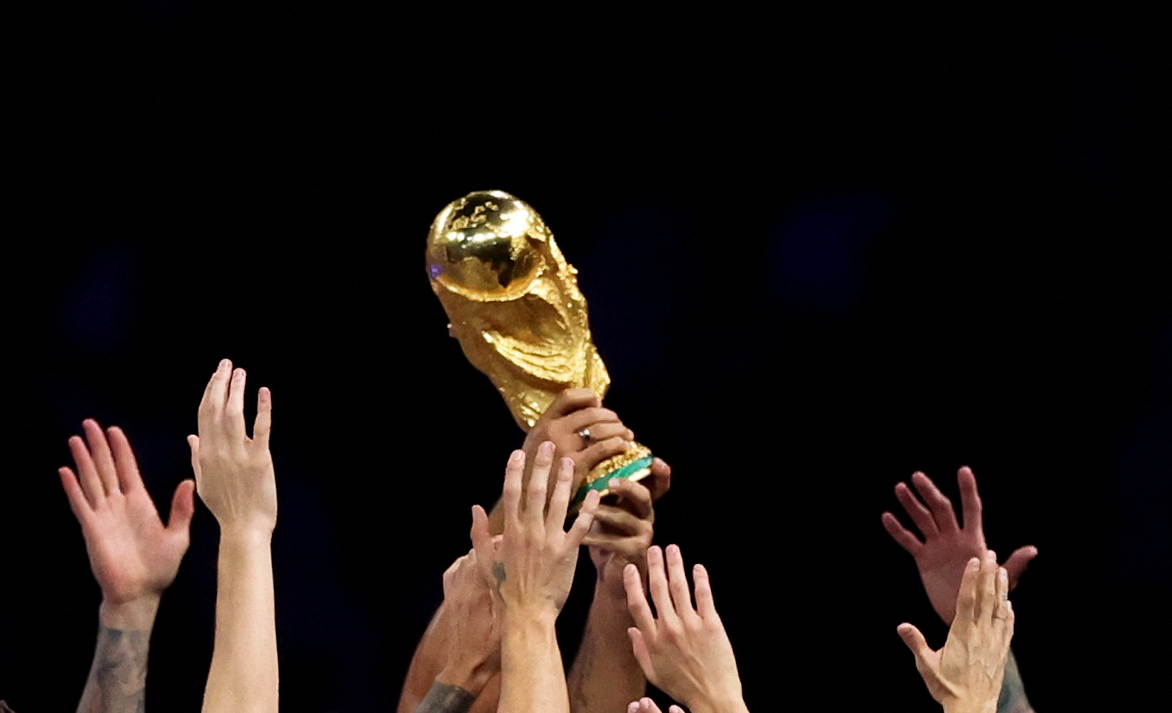 FIFA aprobó el cambio de formato a partir del Mundial 2026 (REUTERS/Lee Smith)