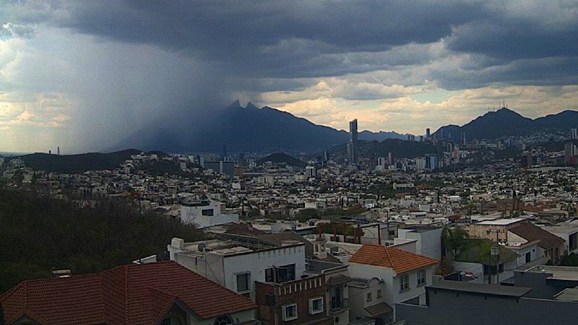Prevén lluvias en el noreste, centro y oriente de México por presencia del frente frío núm. 51