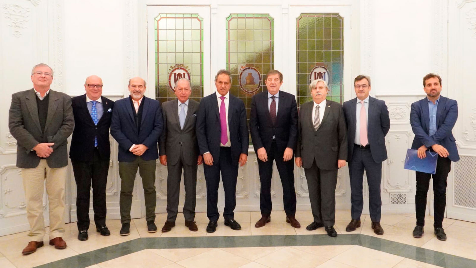 El designado ministro de Desarrollo Productivo, Daniel Scioli, había almorzado con los miembros de la UIA a comienzos de mayo, en su rol como embajador argentino en Brasil