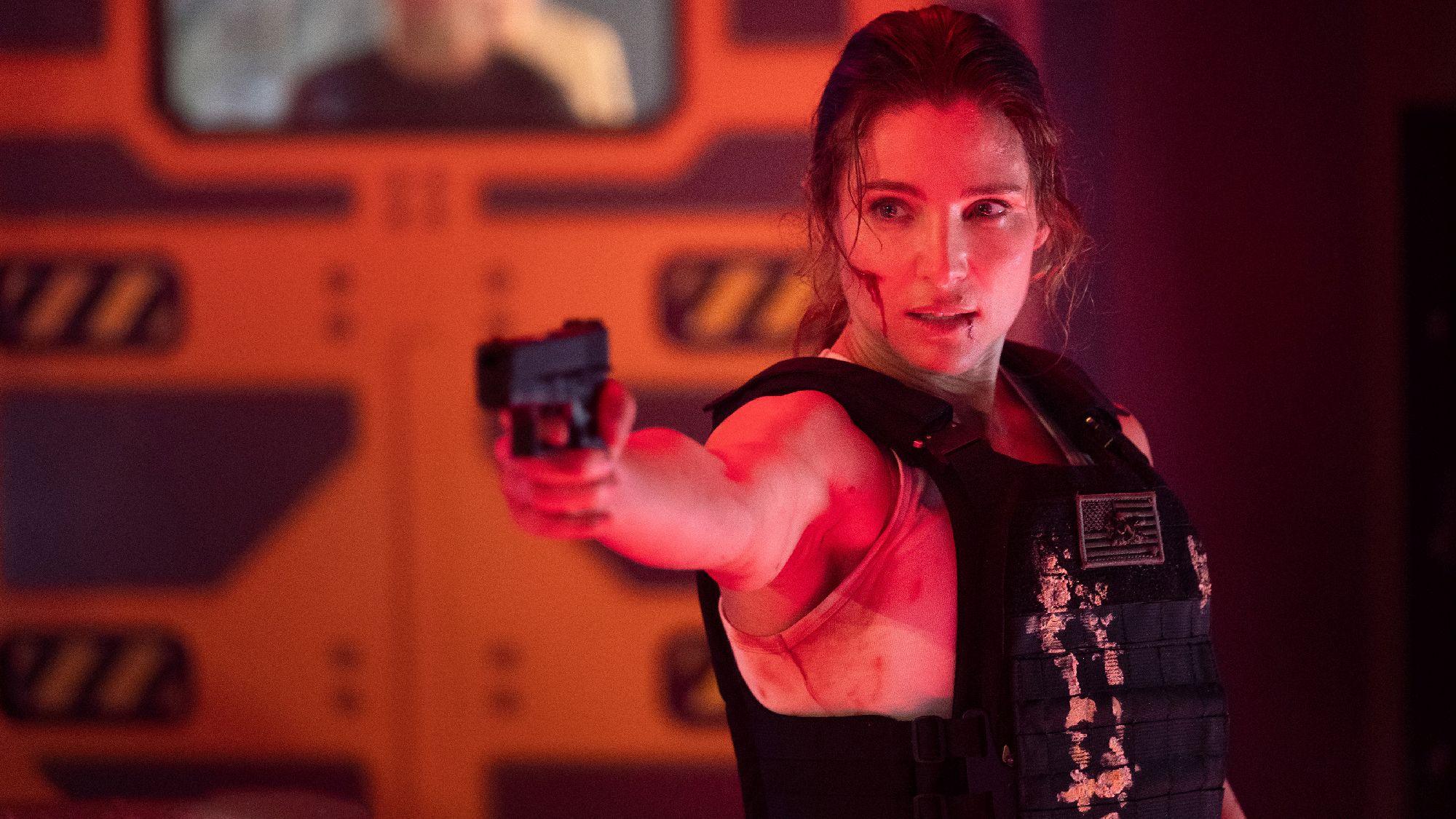 Elsa Pataky protagoniza "Interceptador" en el papel del teniente Collins.  (Netflix)