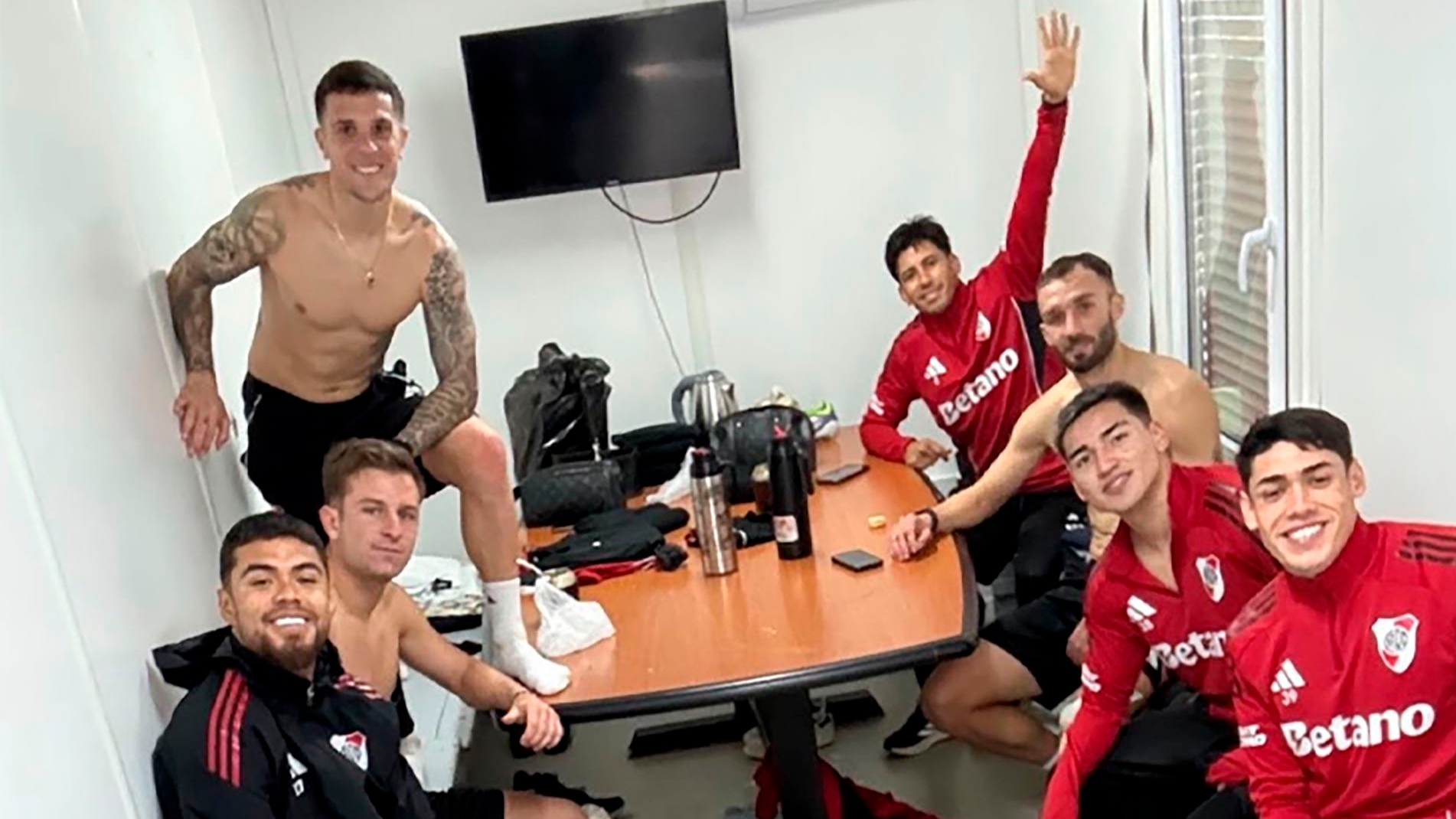 Qui&eacute;nes son los dos borrados que todav&iacute;a siguen en River Plate y qu&eacute; opciones tienen para emigrar
