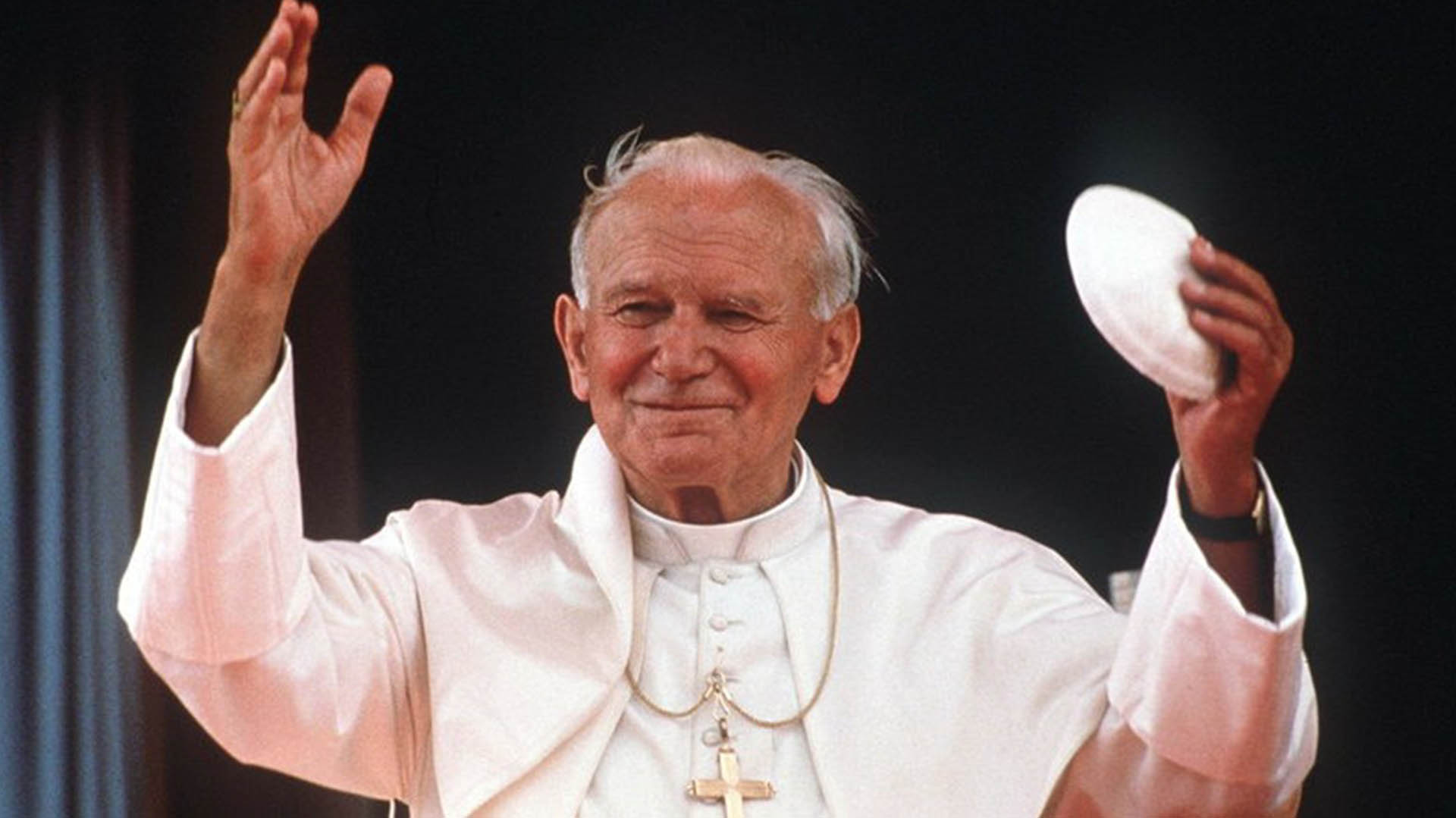 A 18 años de la muerte de Juan Pablo II, el más universal y viajero de los papas, canonizado en tiempo récord