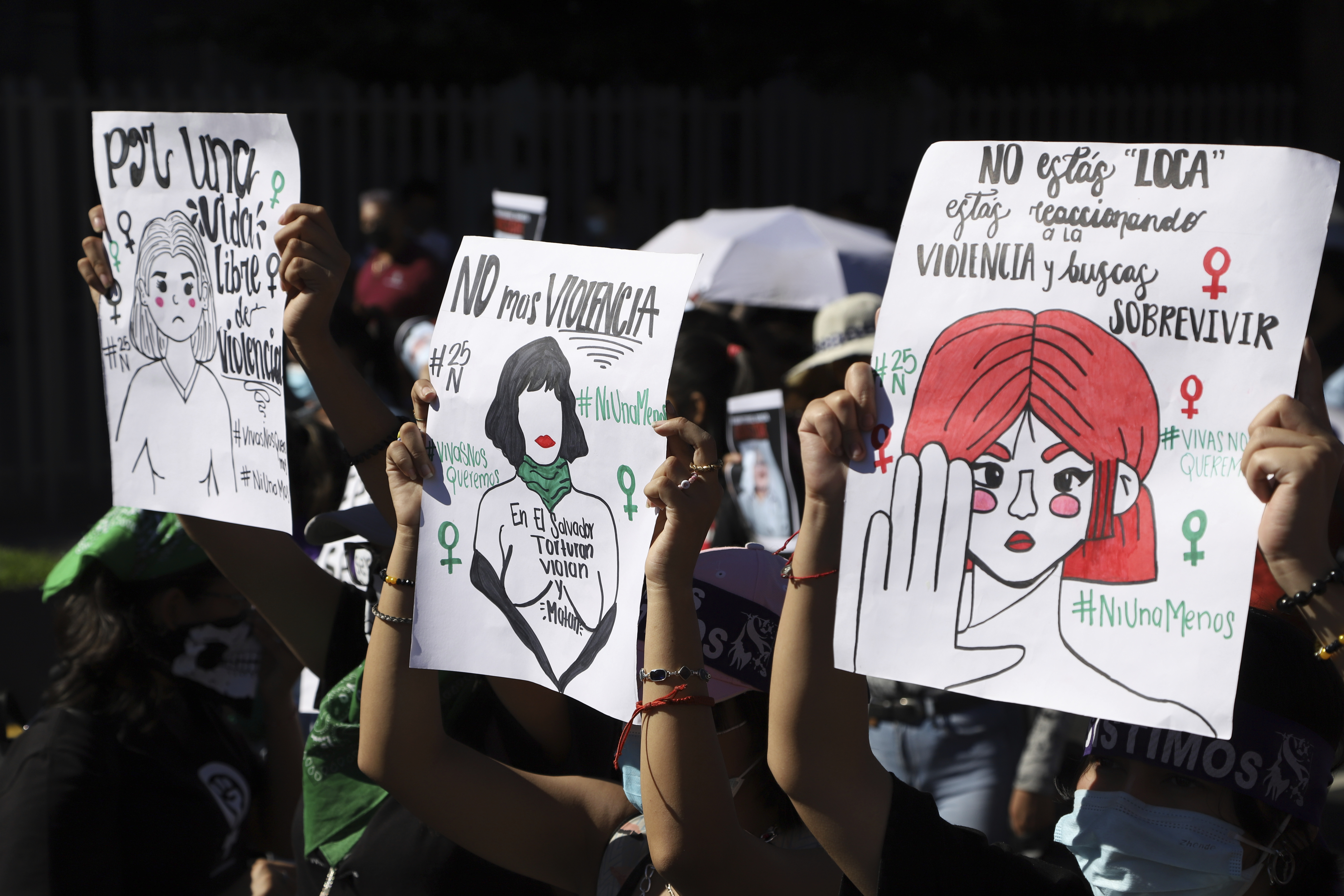 El Salvador aprobó una reforma en el Código Penal para convertir en imprescriptible el delito de femicidio