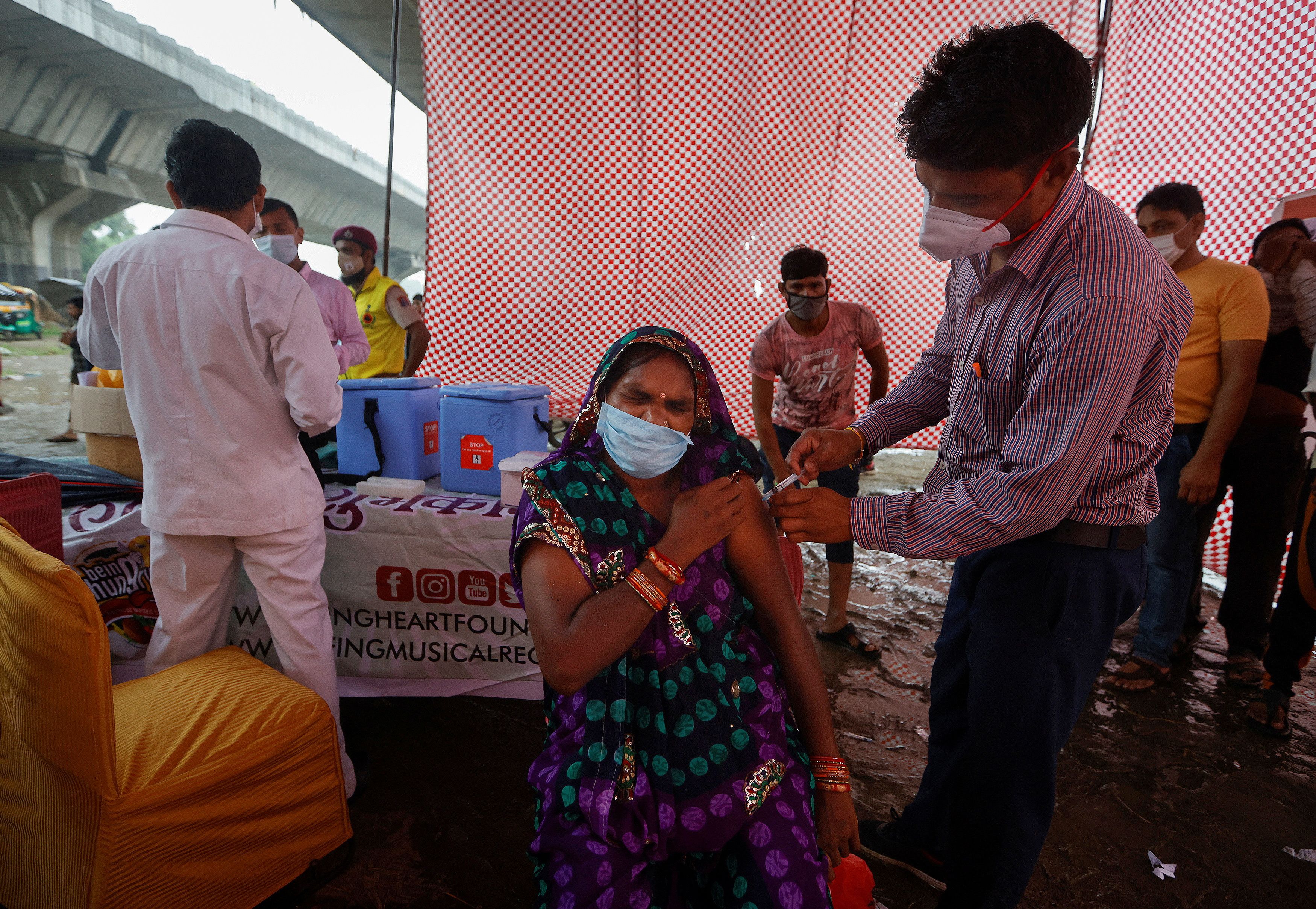 La vacuna es un producto completamente desarrollado en la India (REUTERS/Adnan Abidi)