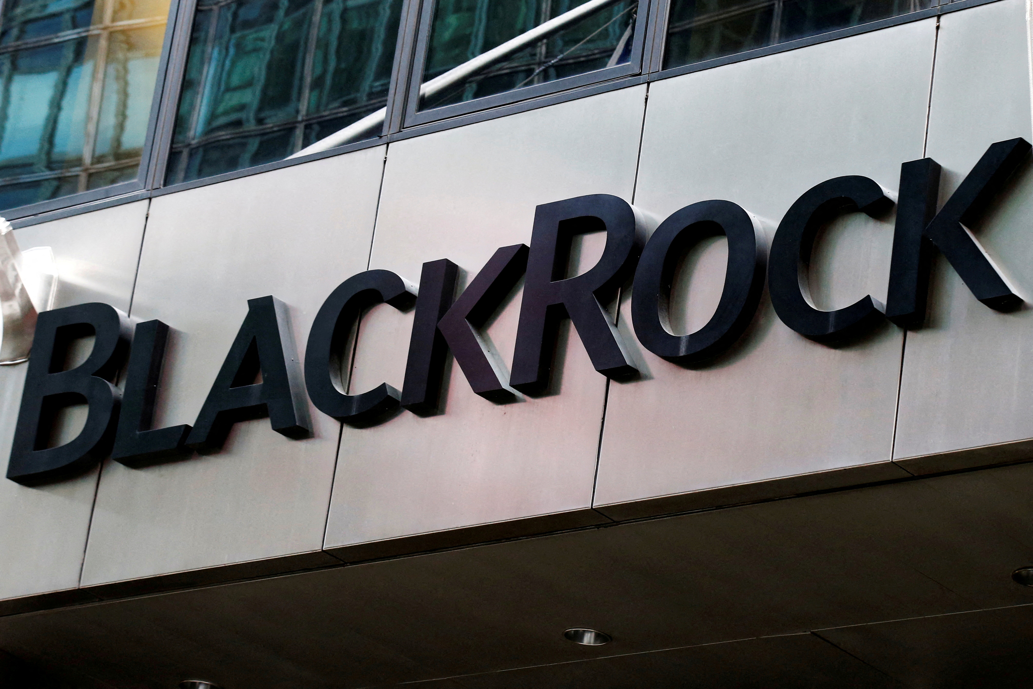 BlackRock es una empresa de gestión de inversiones estadounidense cuya sede central se encuentra en Nueva York