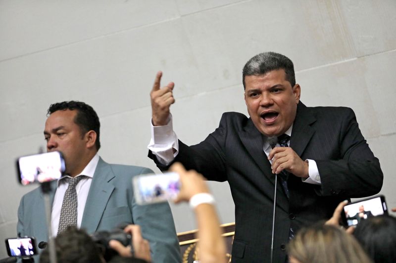 Luis Parra en la Asamblea Nacional (REUTERS/Manaure Quintero)