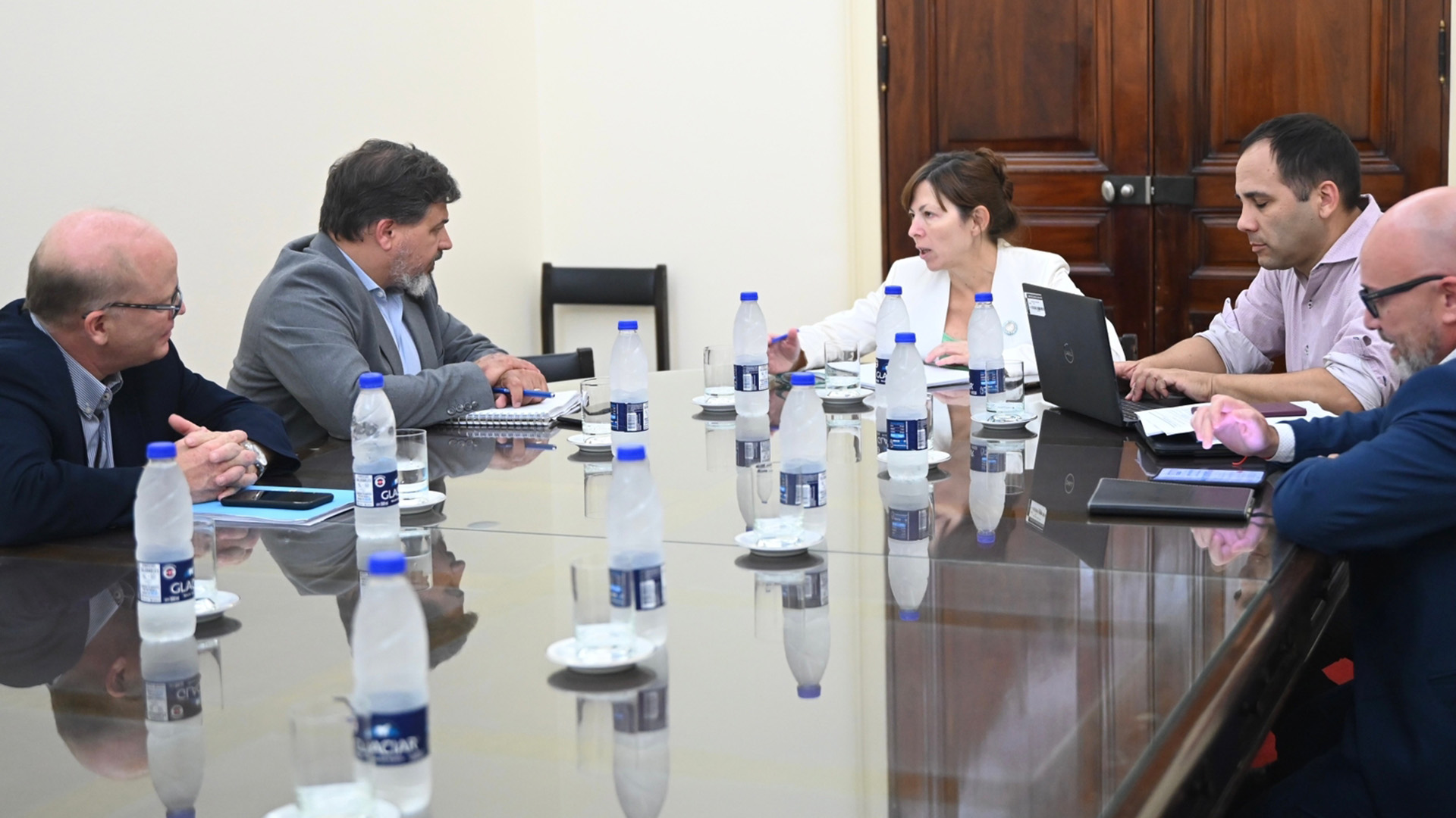 Autoridades de la Secretaría de Agricultura ayer con la presidenta del Banco Nación 