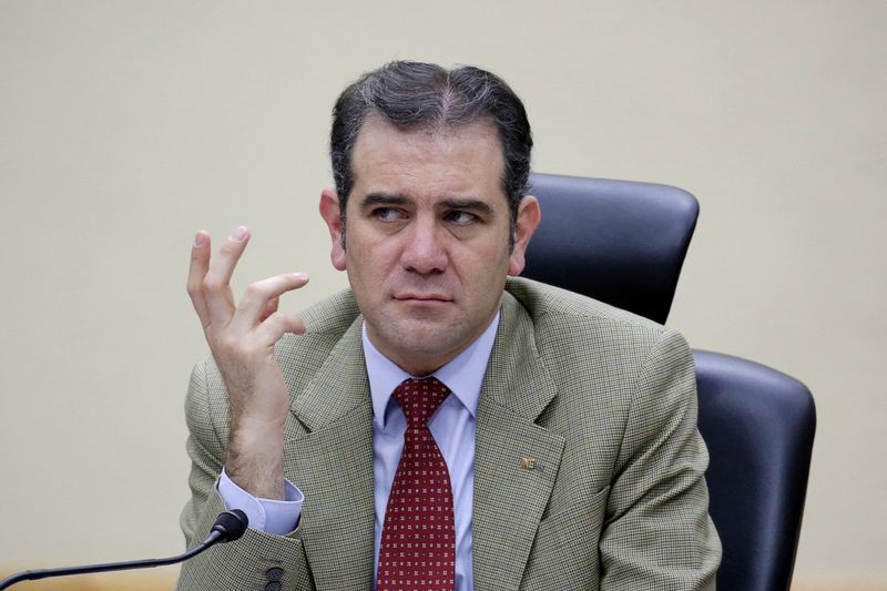 Lorenzo Córdova recordó que el INE impugnó la primera parte del plan B (REUTERS/Daniel Becerril)