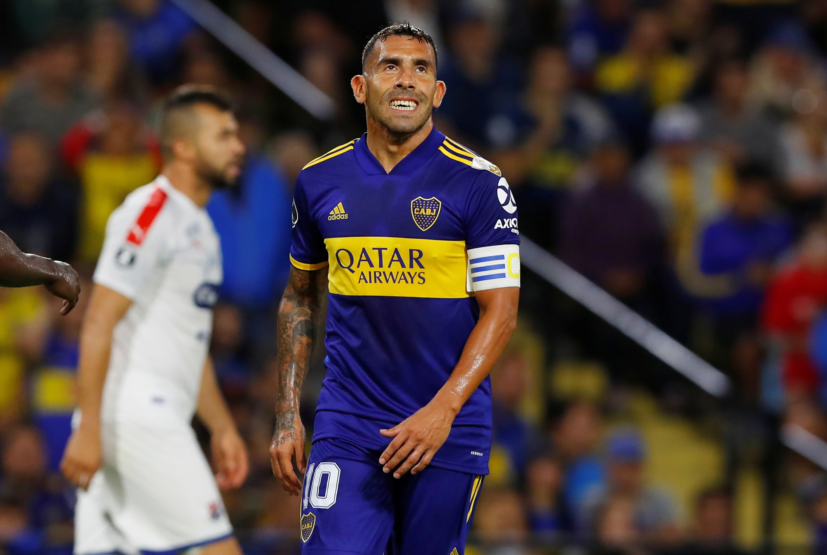 Carlos Tevez aseguró que quiere renovar su contrato con Boca (REUTERS/Agustin Marcarian)