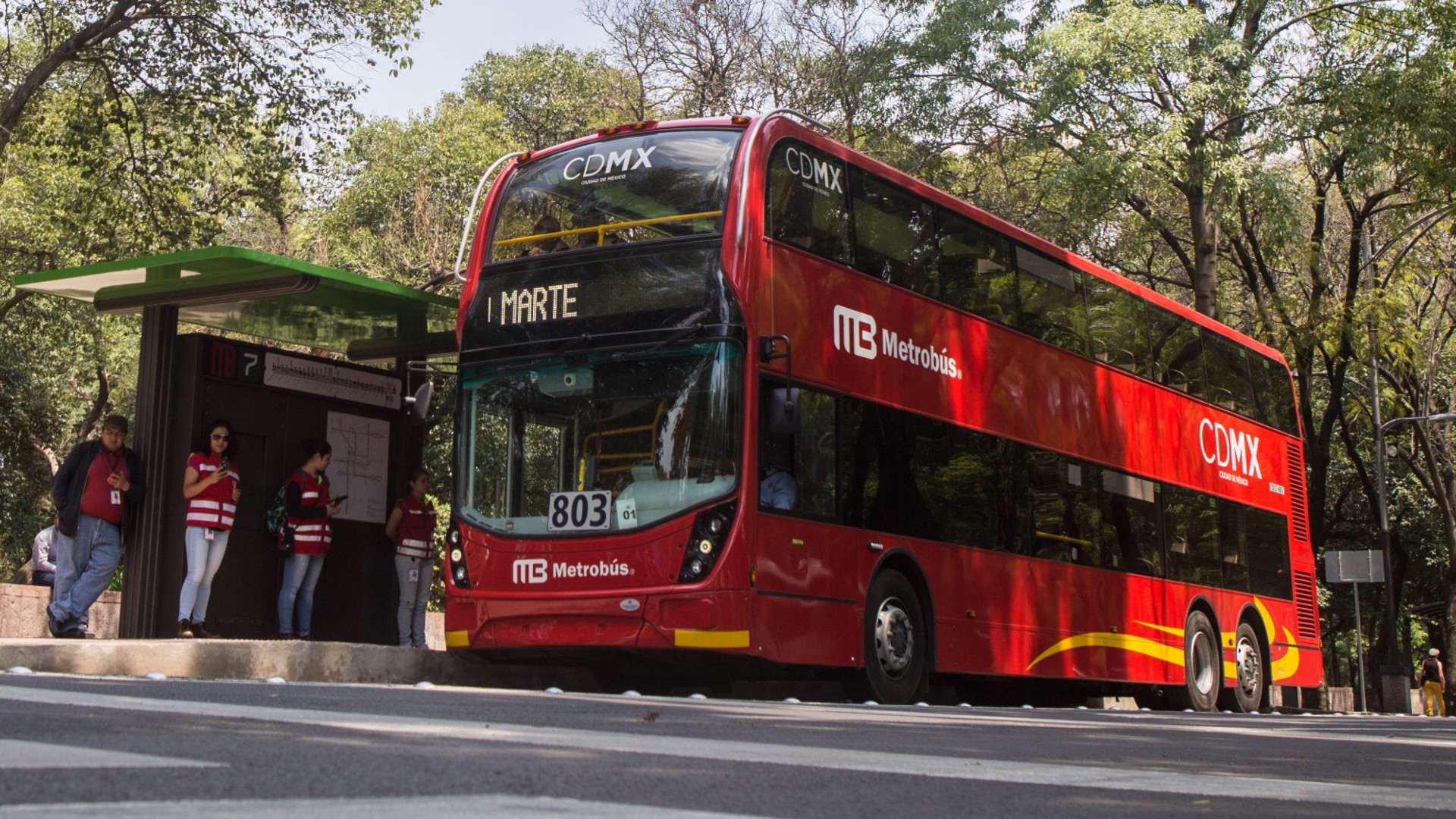 Metrobús CDMX tendrá recortes en su servicio por llegada de peregrinos a la Basílica de Guadalupe