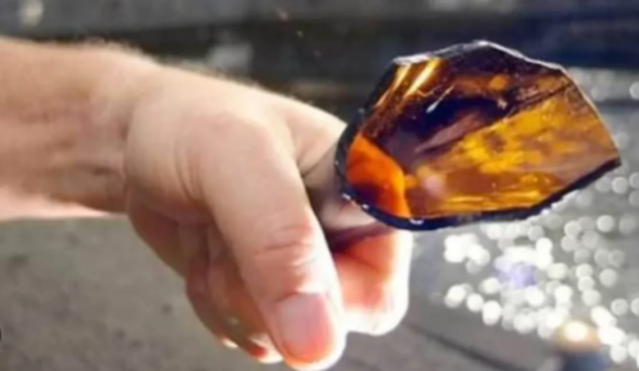 Golpearon en Chaco a un hombre con una botella de vidrio en la cara para robarle
