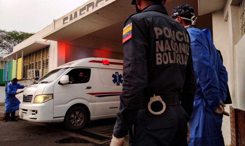Un miembro de la Policía Nacional Bolivariana (REUTERS/Manuel Alvarado/Archivo)
