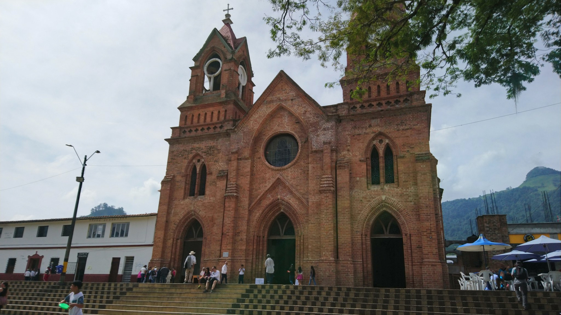 Templo en Antioquia fue declarado santuario por el papa Francisco, ¿Qué  significa? - Infobae