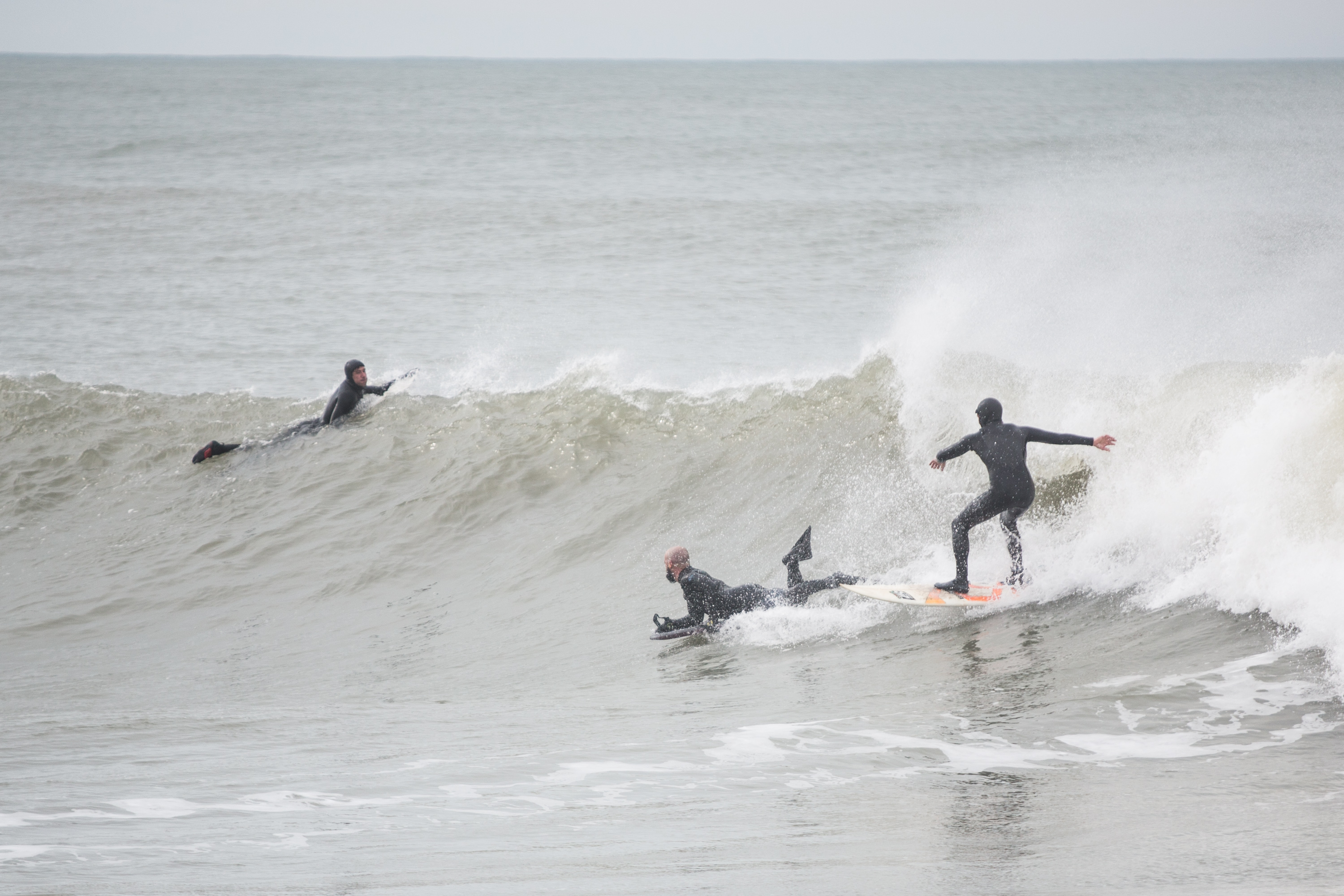 La propuesta de la apertura de actividades se dió en el marco de la reapertura que recomendó la Comisión de Reactivación Económica a través del otorgamiento de permisos precarios para la vuelta de actividades. Y se amplió para distintos deportes individuales, como el surf