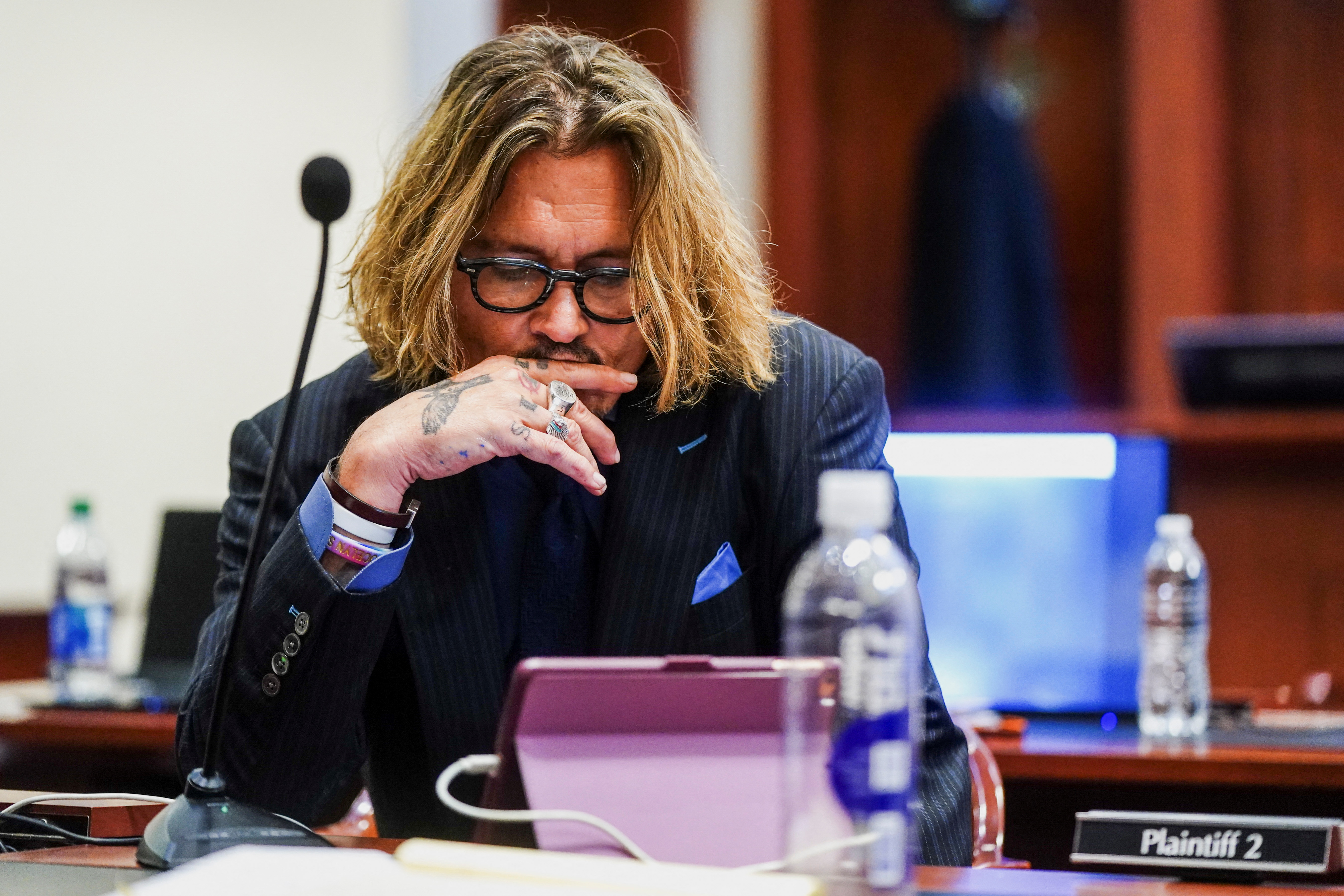 Actor Johnny Depp mantiene una disputa legal contra Amber Heard (Foto: Shawn Thew/Pool via REUTERS)