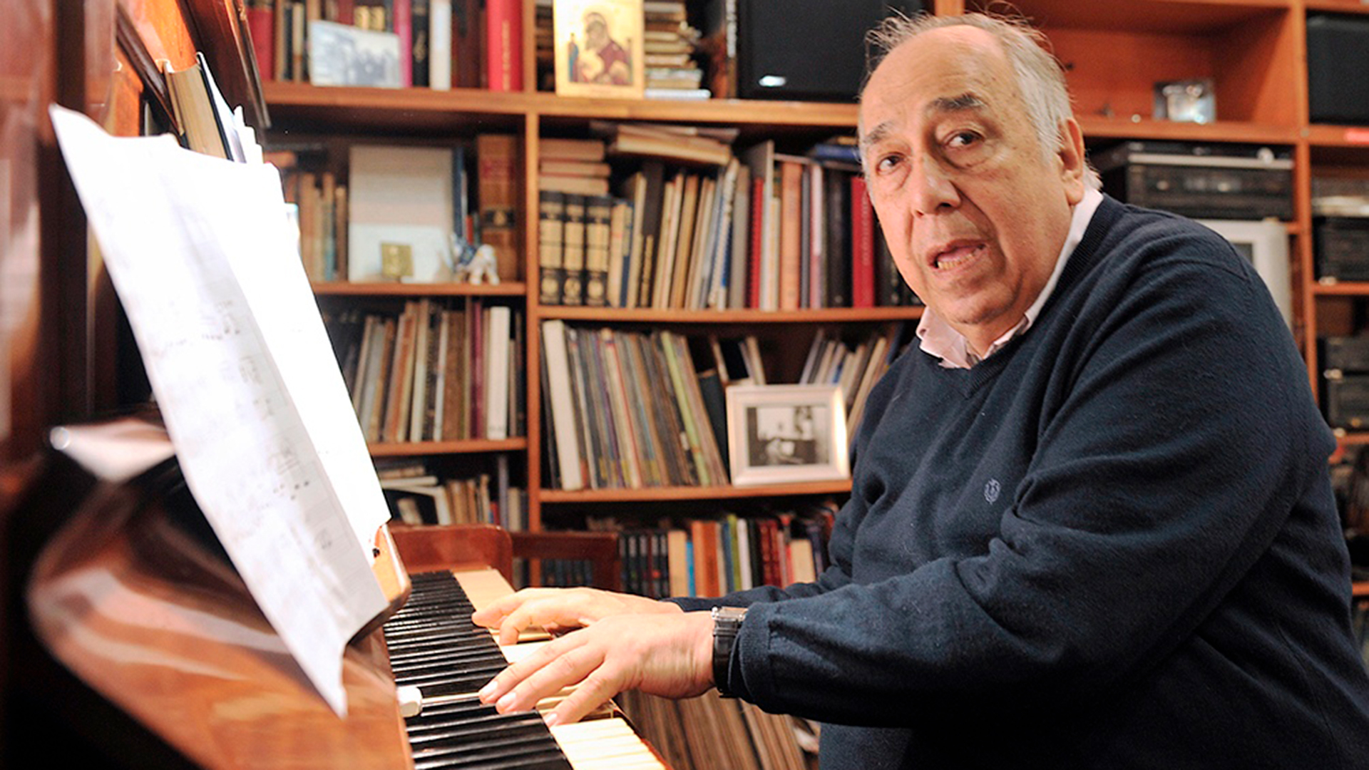 Manolo Juárez/Solo piano y algo más A los 83 años murió el gran músico argentino Manolo Juárez