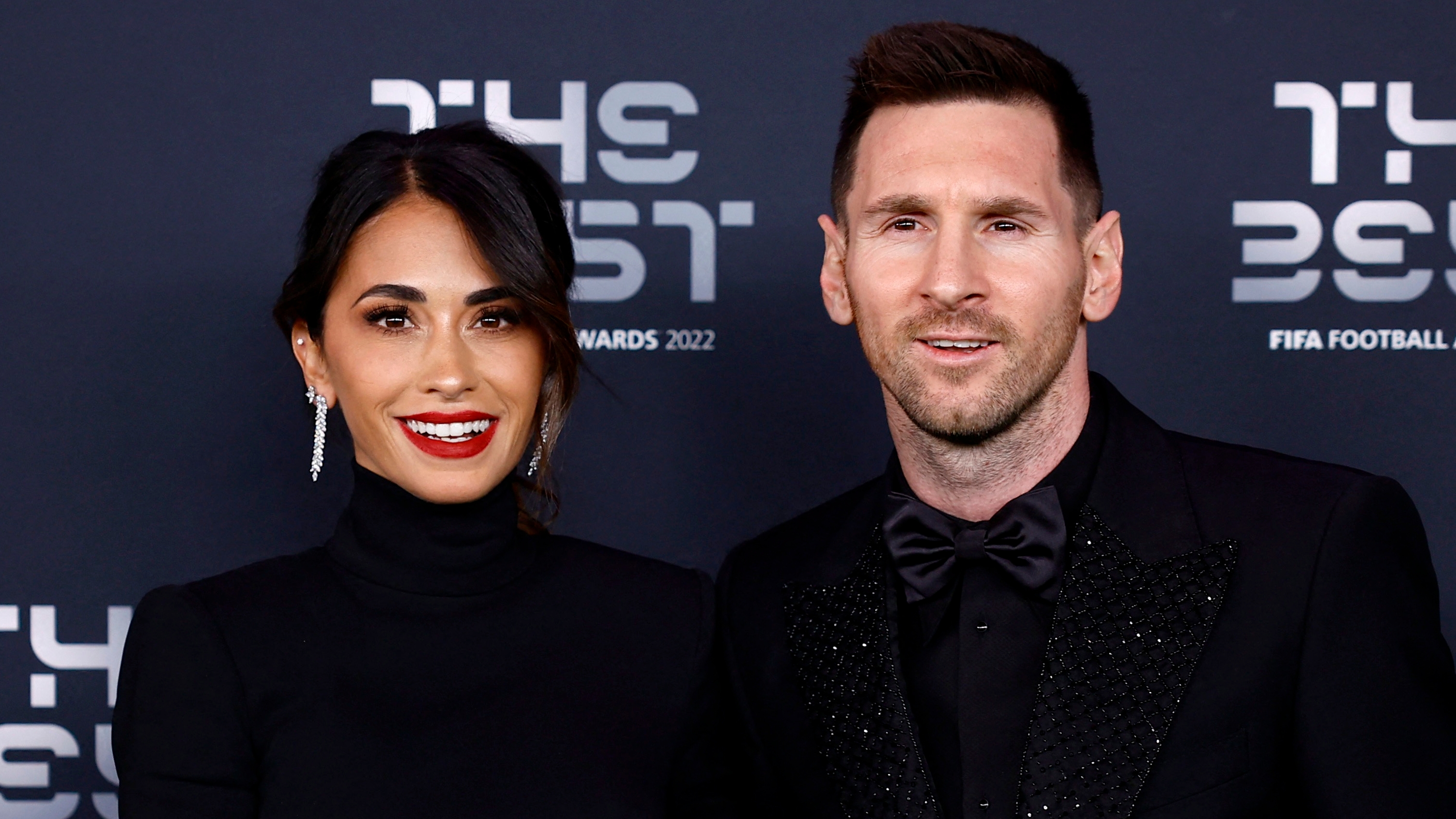 Soccer Football - The Best FIFA Football Awards - Salle Pleyel, Paris, France - February 27, 2023 Paris St Germain's Lionel Messi with Antonela Roccuzzo before the Best FIFA Football Awards REUTERS/Sarah Meyssonnier