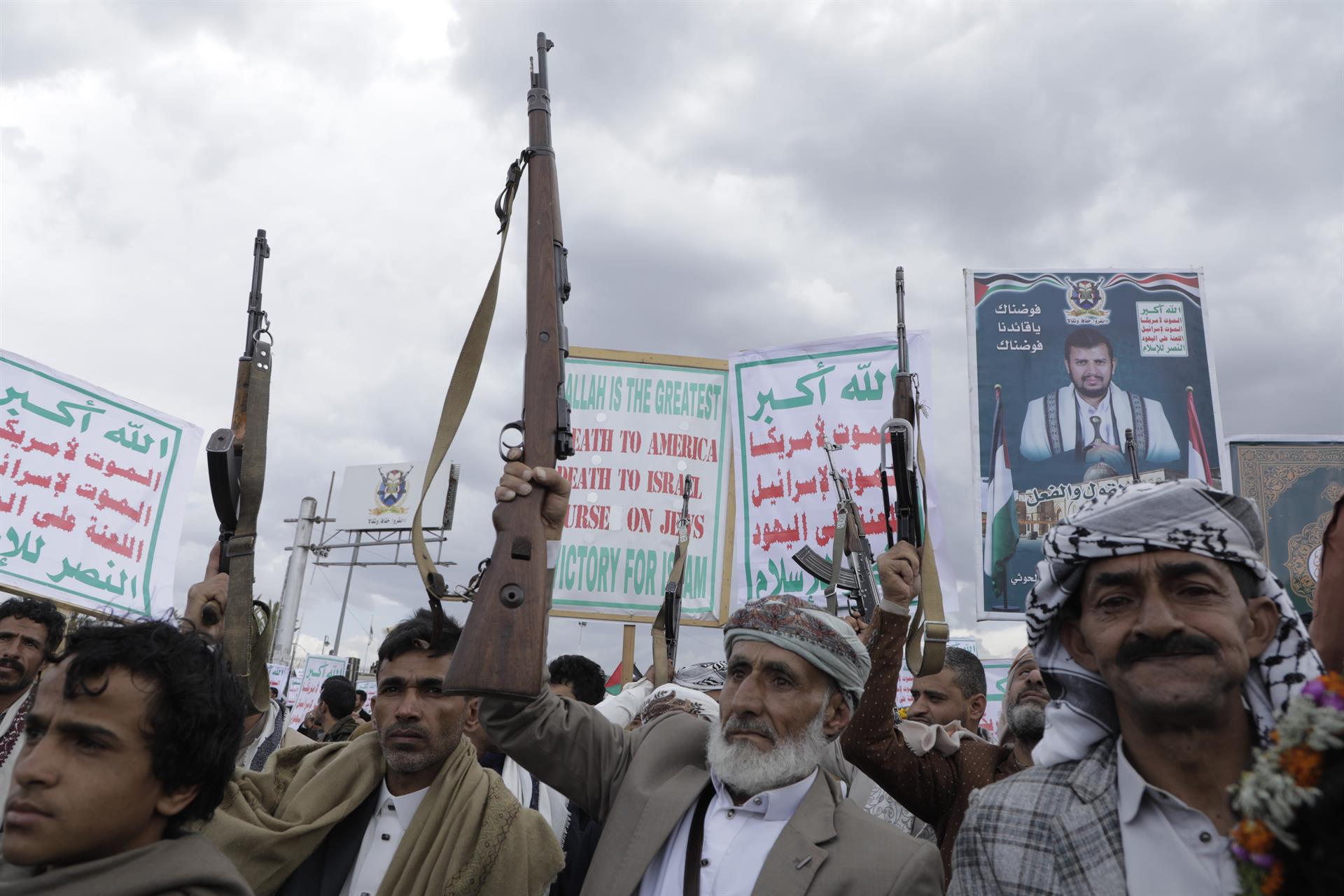 China impuso aranceles del 15% al carbón y gas de EEUU en respuesta a las tarifas del 10% que Trump aplicó a sus productos 