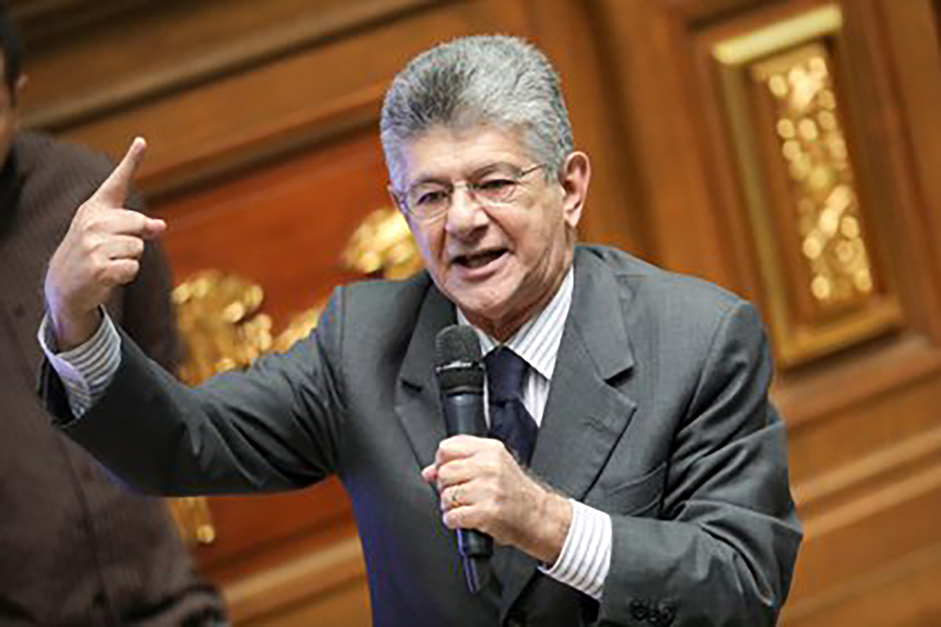 Henry Ramos Allup afirma que Donald Trump no quiere a María Corina Machado ni a su equipo