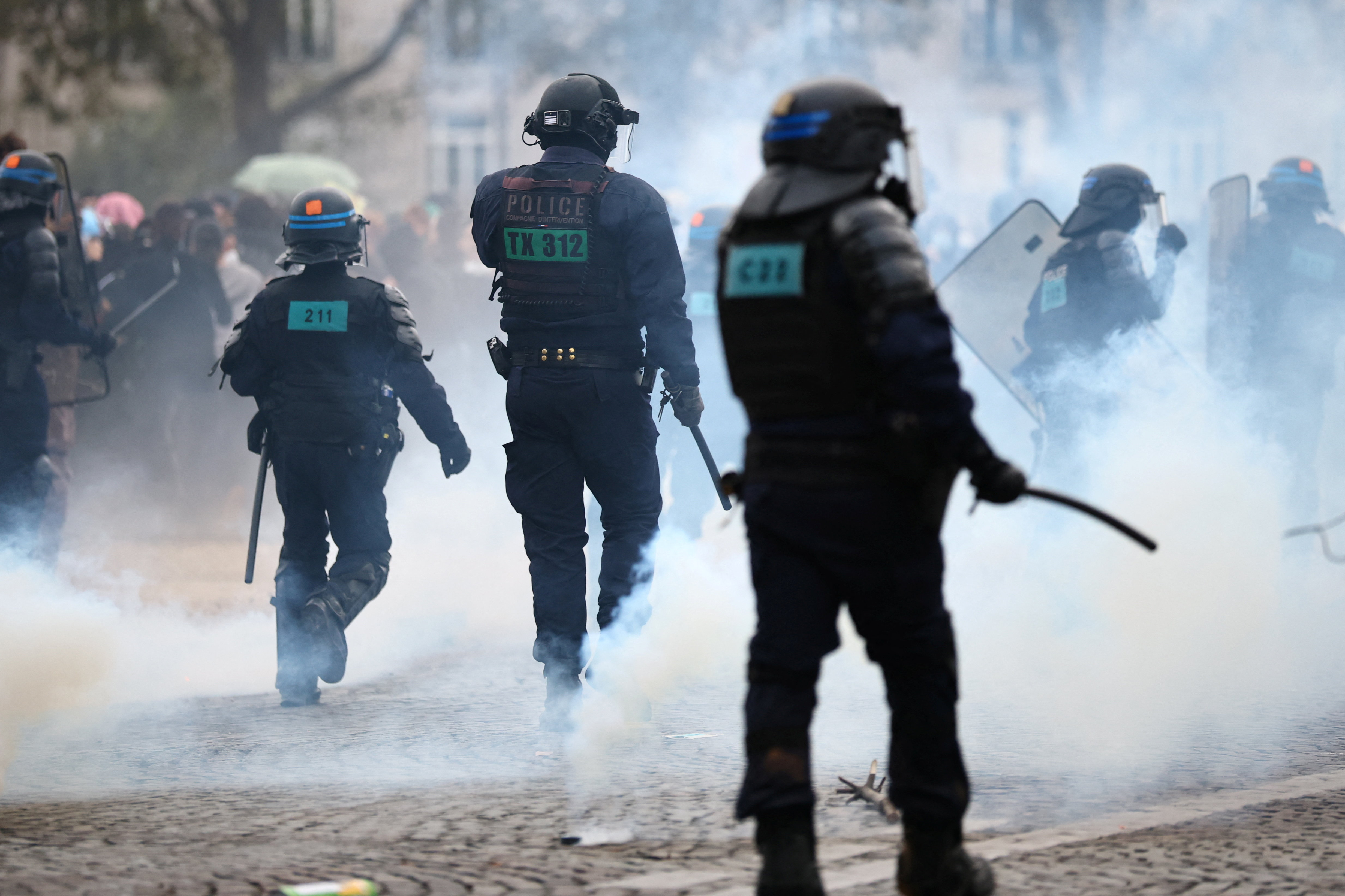 Cientos de miles de personas se manifestaron en Francia en la quinta jornada de protestas estudiantiles