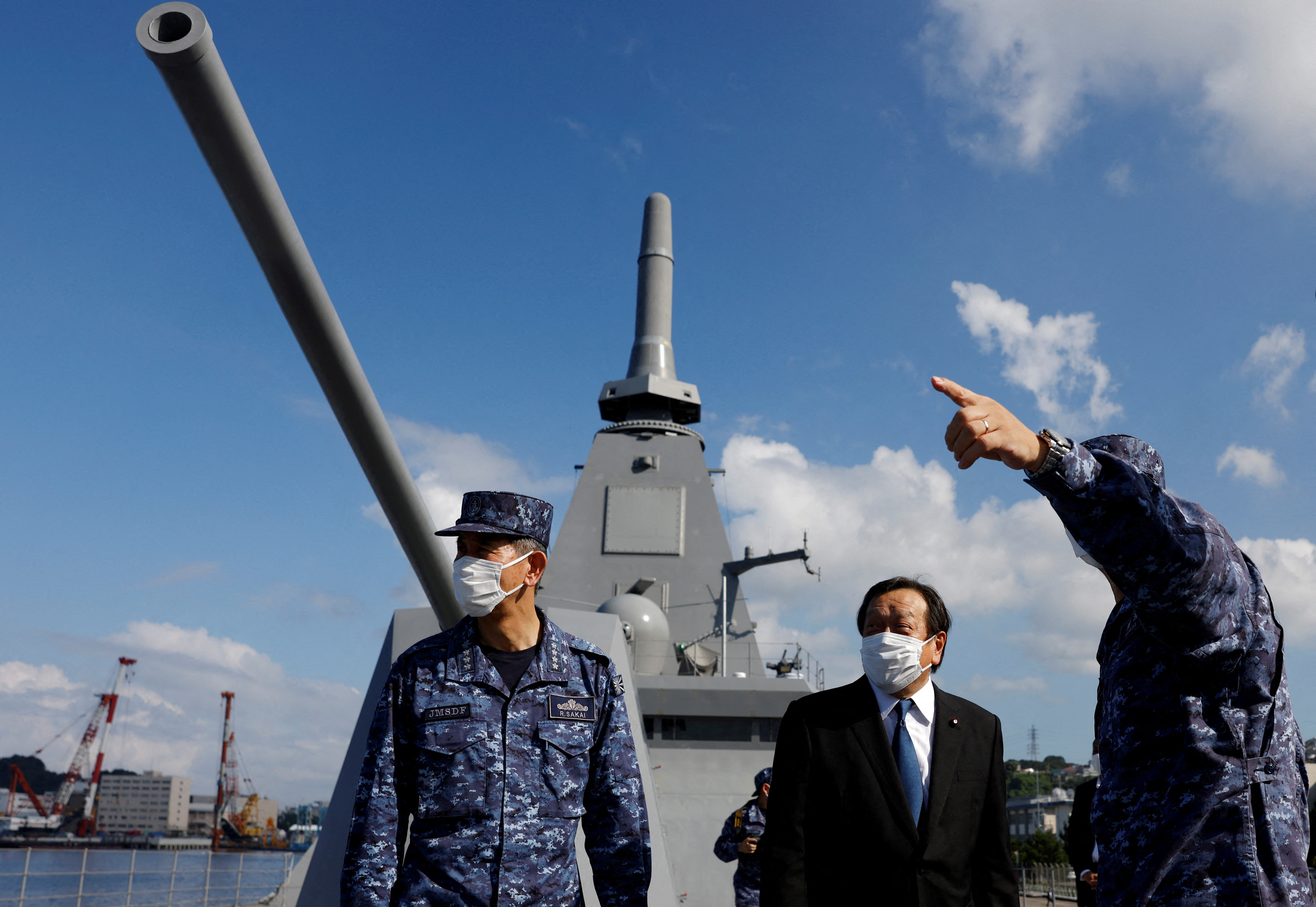 Tokio dijo que un misil sobrevoló su territorio, pero su ministro de Defensa, Yasukazu Hamada, indicó después que el misil no cruzó el país, “sino que desapareció en el mar del Japón” entre el archipiélago y la península de Corea. (REUTERS)