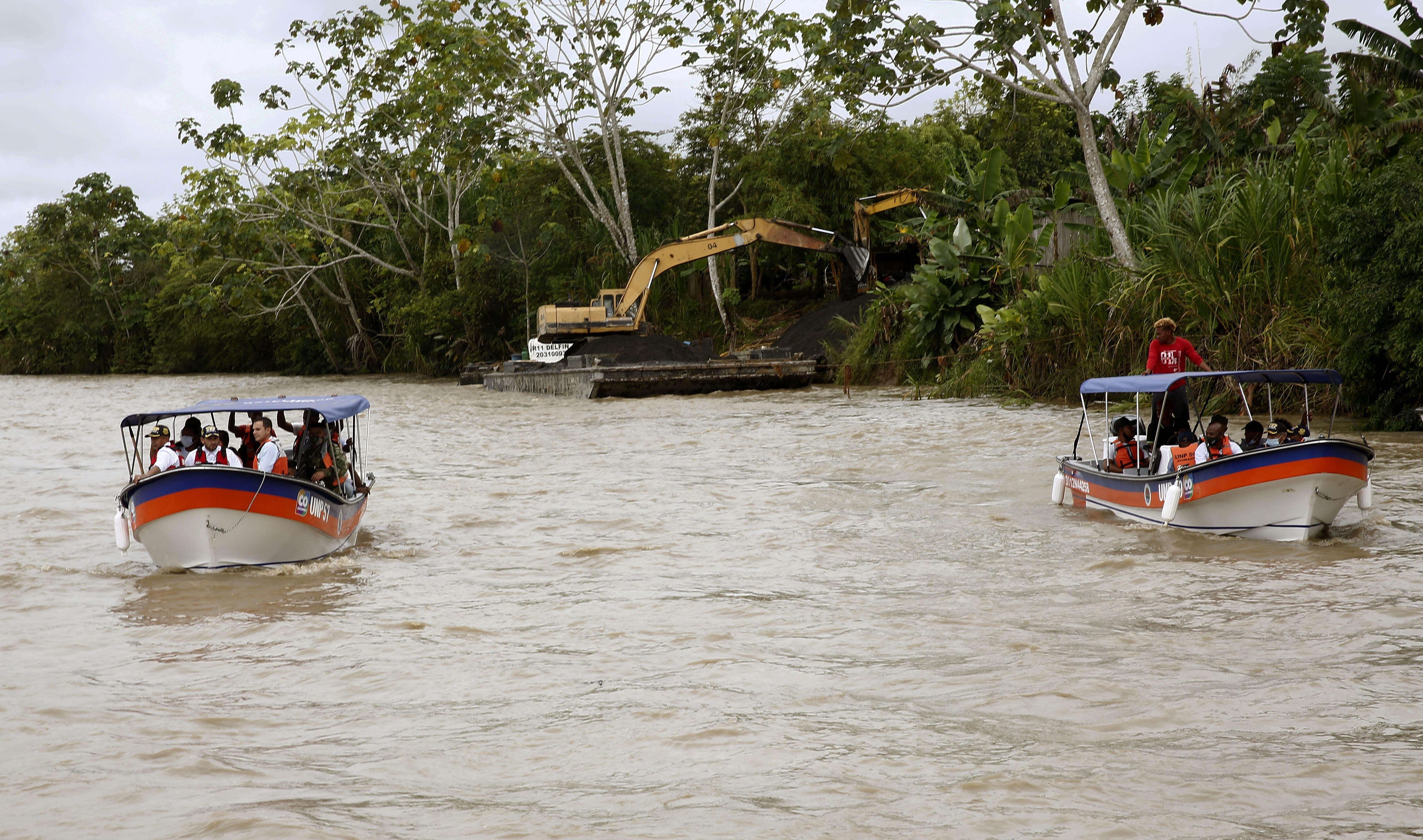 Buscan a cinco personas desaparecidas en Chocó