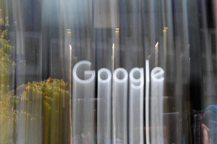 El logo de Google al exterior de su sede en Londres, Reino Unido (REUTERS/Toby Melville/Archivo)