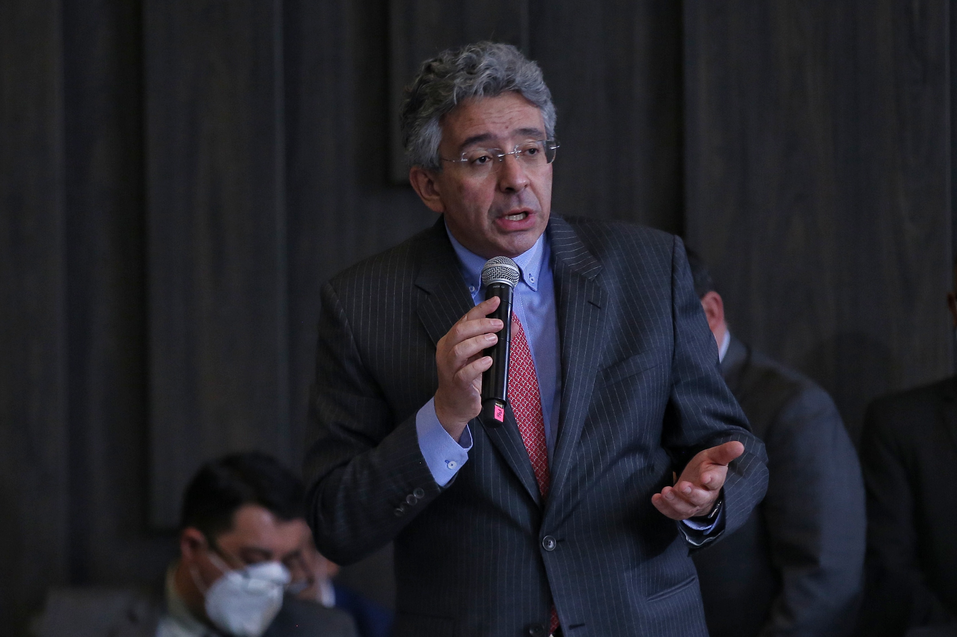 Enrique Gómez cuestionó al Gobierno nacional: “El paro armado en el nordeste antioqueño fue provocado por el Ministerio de Minas y la senadora Zuleta”