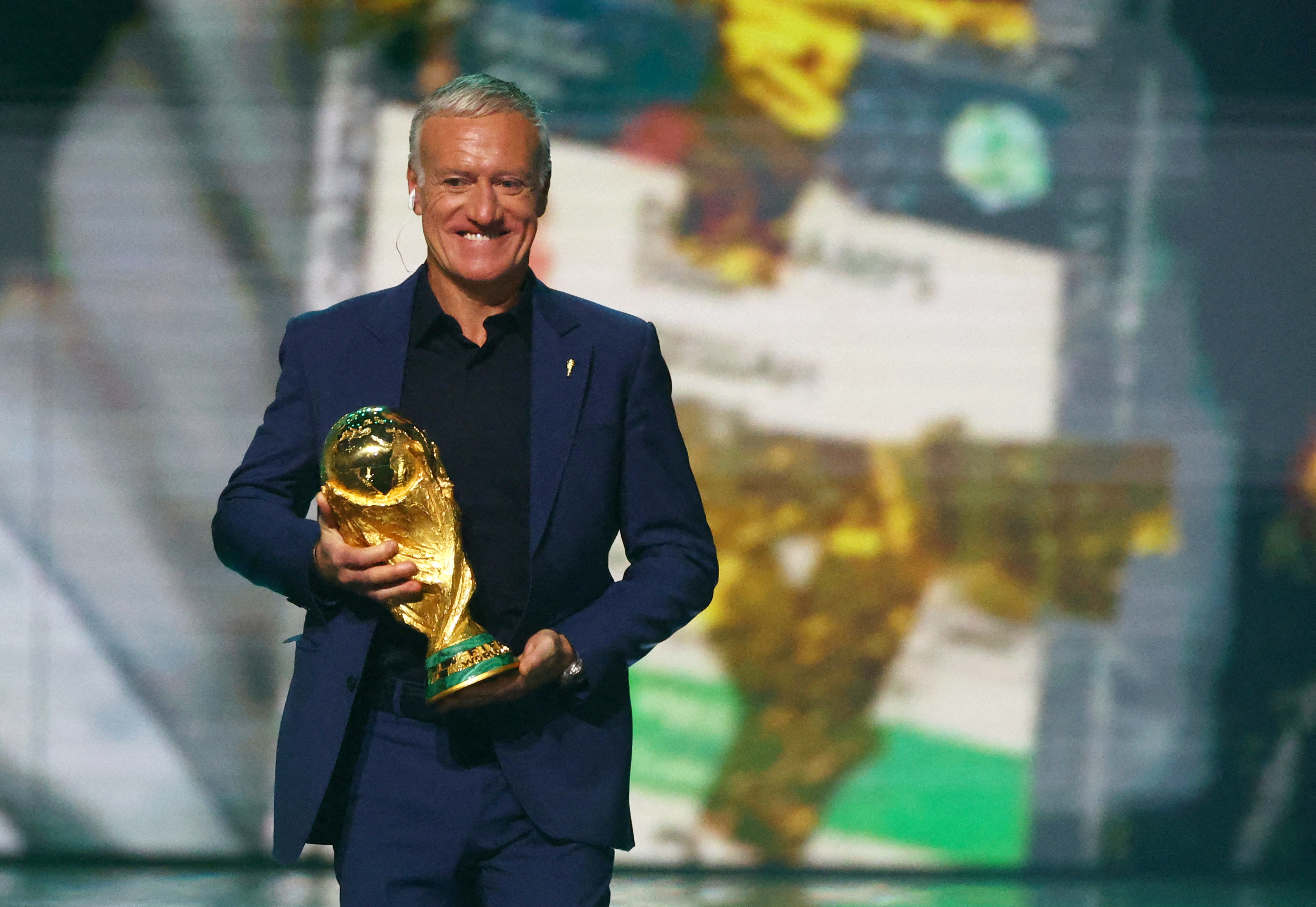 Bill Gates advirtió que la mortalidad infantil volvió a aumentar por los recortes de ayuda internacional