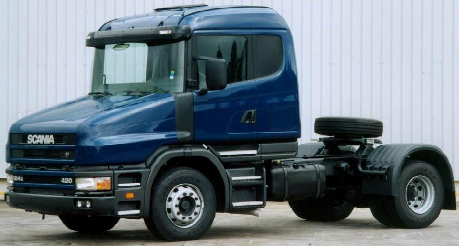 Un camión tractor marca Scania T 124 como el que será subastado por la entidad bancaria