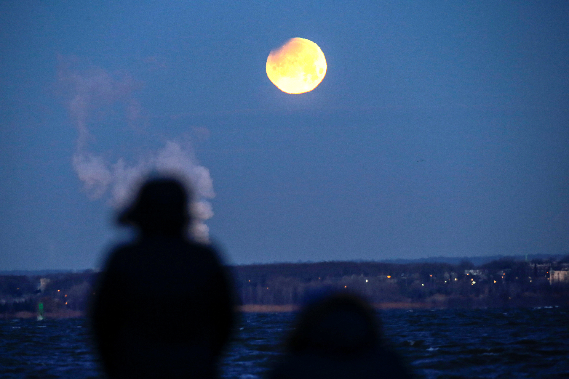Octubre es el único mes del 2020 con dos lunas llenas (Foto: REUTERS/Eduardo Muñoz) 