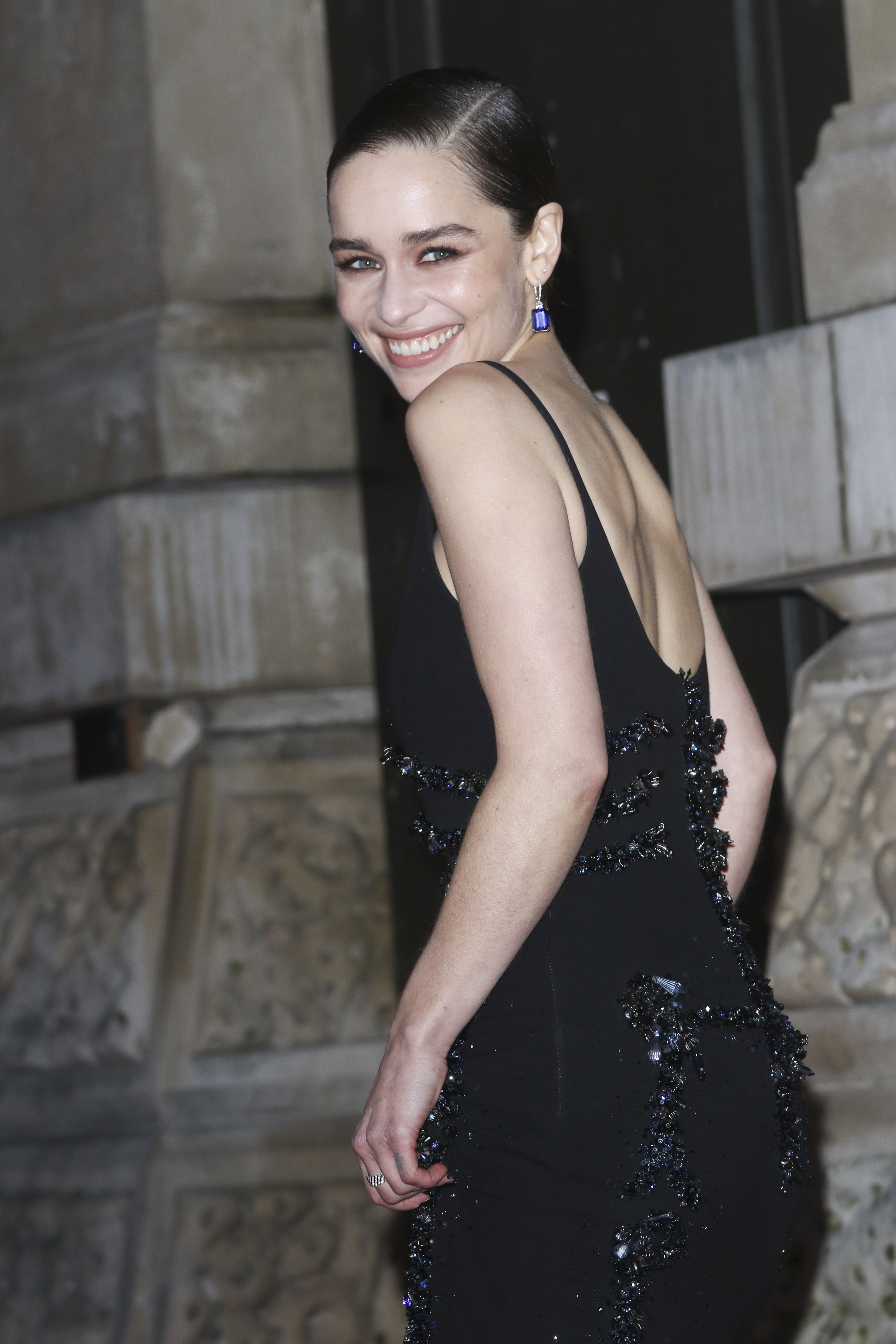 Emilia Clarke en los premios BAFTA, en 2020, como si nada hubiese ocurrido