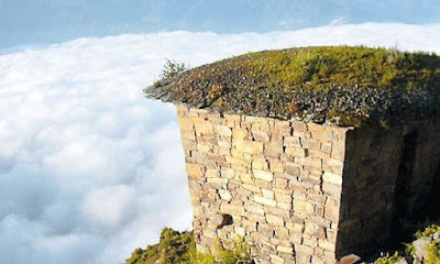 Rúpac es un importante sitio arqueológico a una altura de 3.400 metros no muy lejos de la capital, Lima
Fuente Perú Turismo