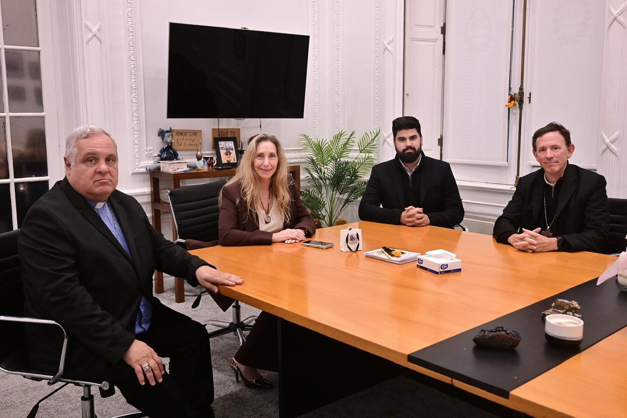 El Gobierno nacional y la Conferencia Episcopal anunciaron avances en la planificaci&oacute;n de la visita de Le&oacute;n XIV