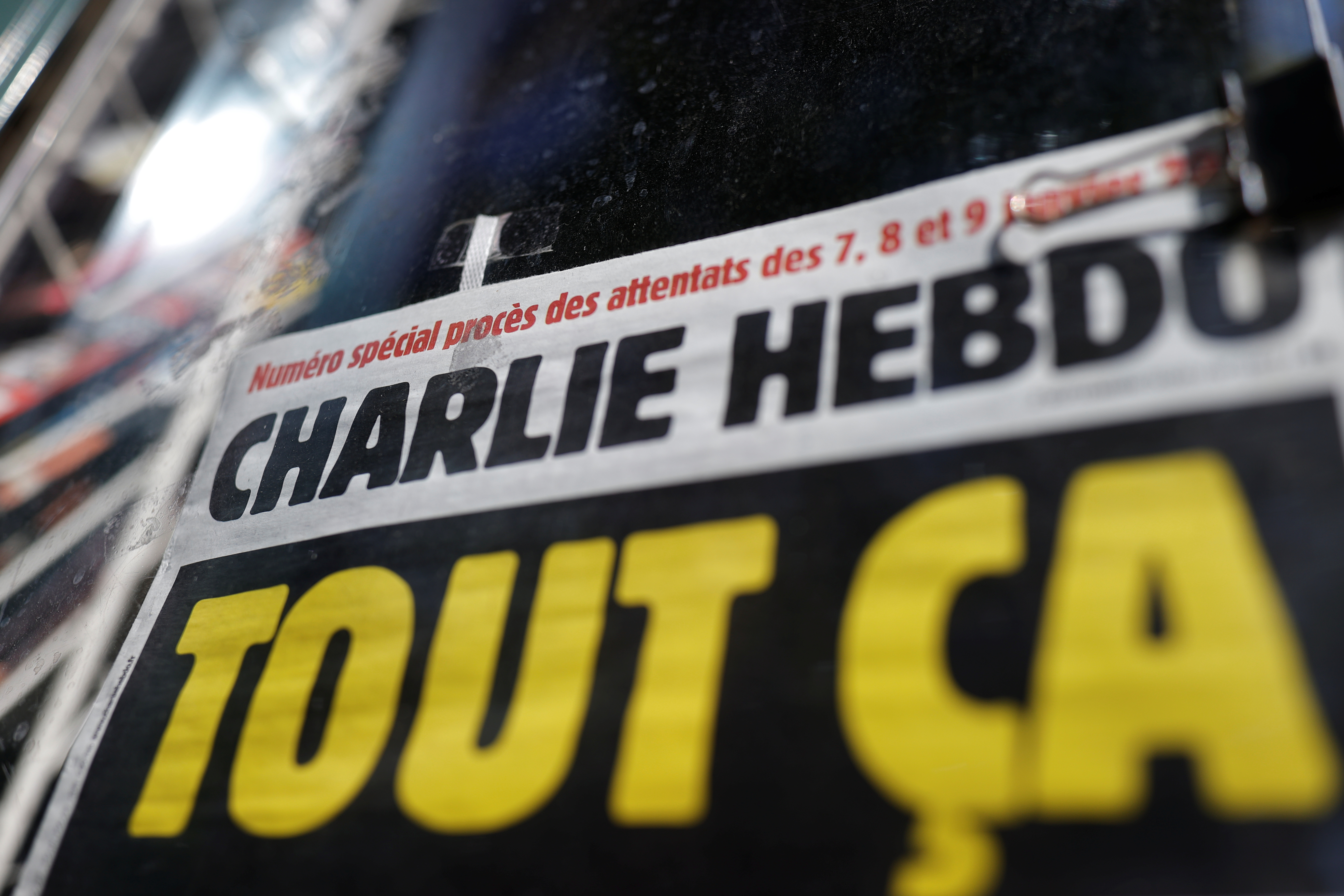 Imagen de una de las portadas del semanario francés. (Foto: REUTERS/Christian Hartmann/ Archivo)