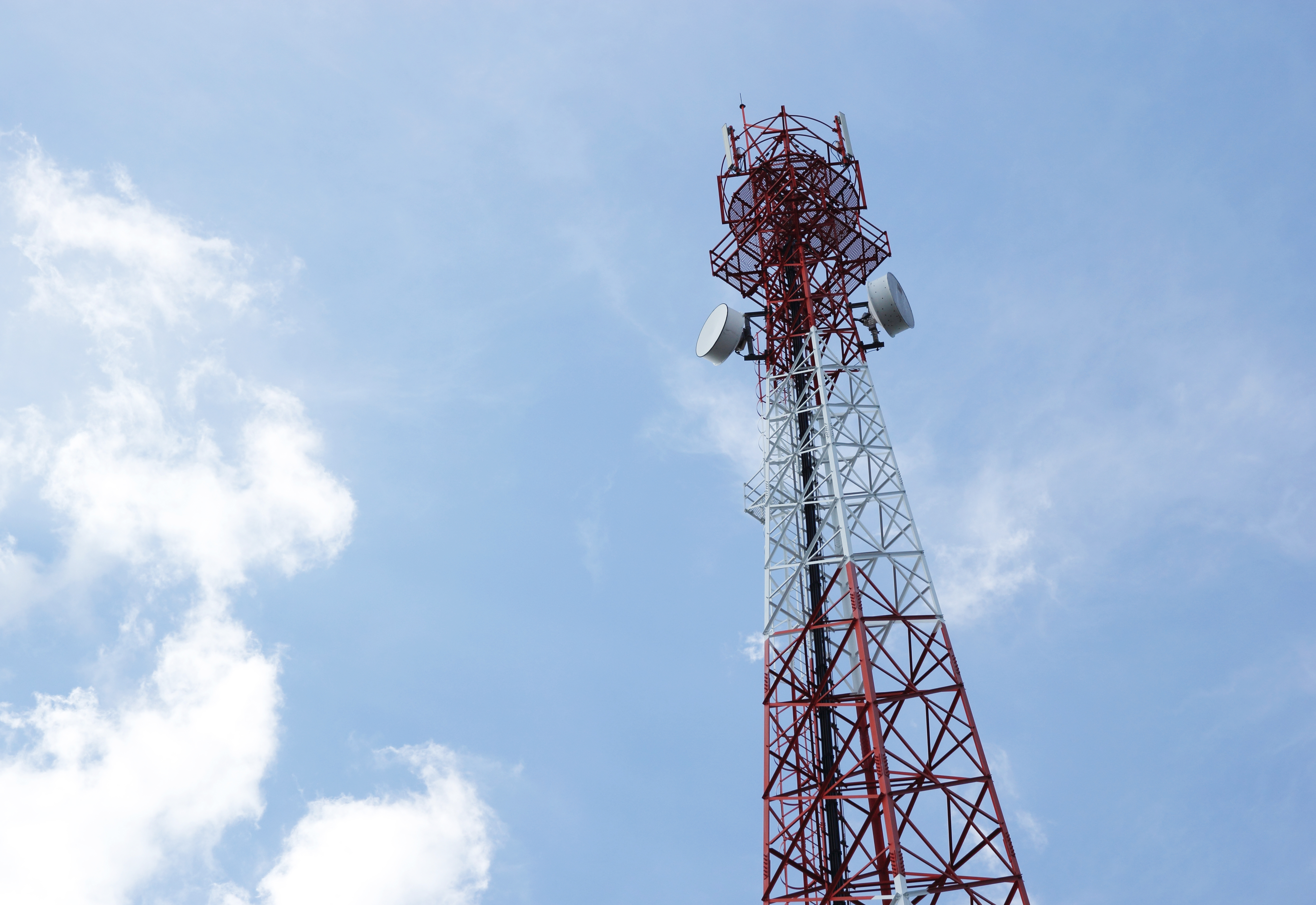 El funcionamiento de las antenas está limitado a un número fijo de dispositivos conectados. (Freepik)