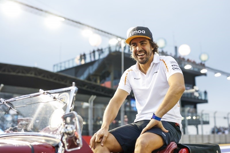 Renault hizo oficial la contratación de Fernando Alonso para el 2021 (Foto: AFP)