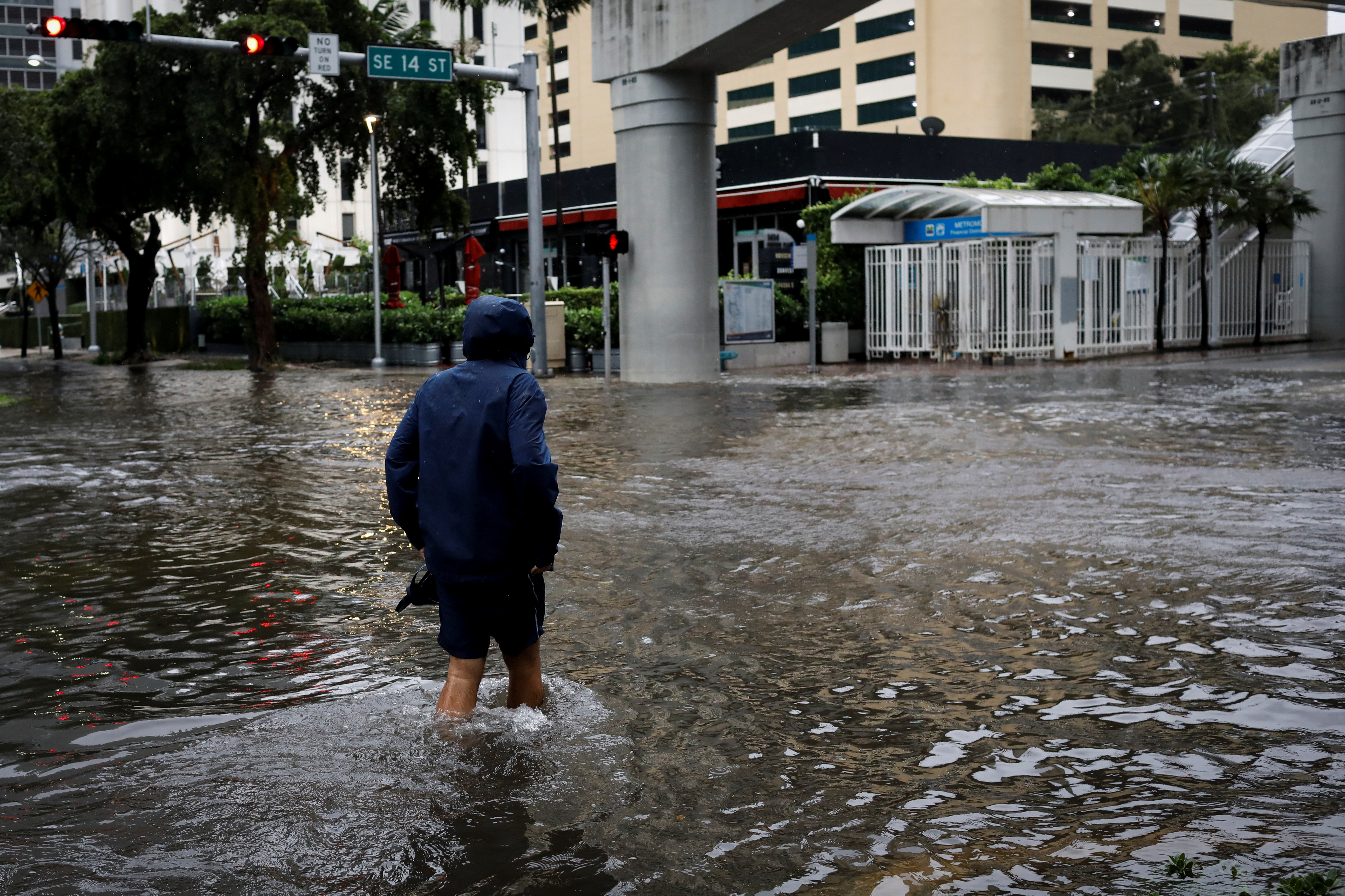 La tormenta tropical Eta dejó inundaciones y cortes de luz en Miami -  Infobae