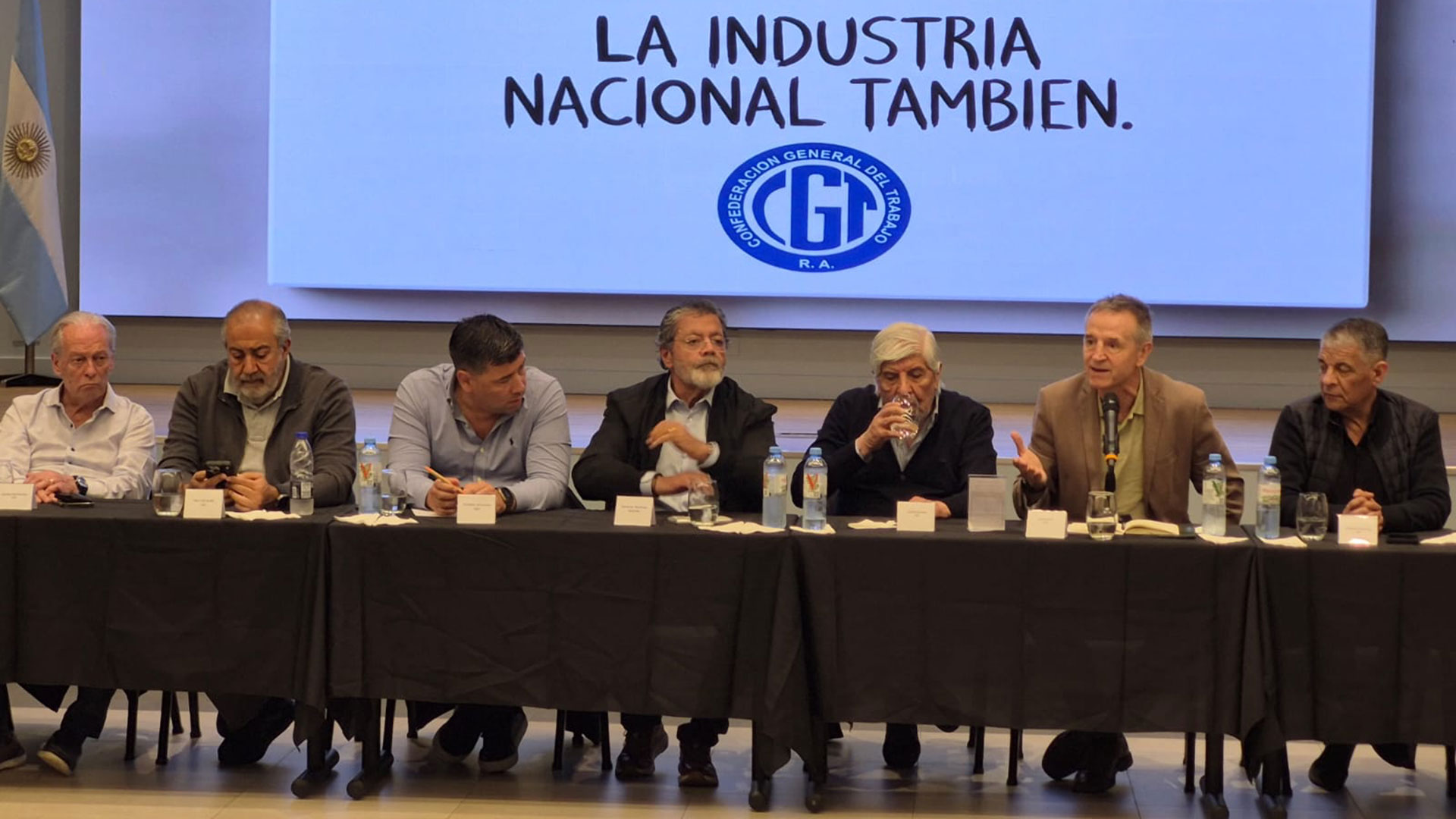 Círculo rojo: preocupación por la crisis que atraviesa el sector de la salud y relaciones cruzadas en la elección del Consejo de la Magistratura