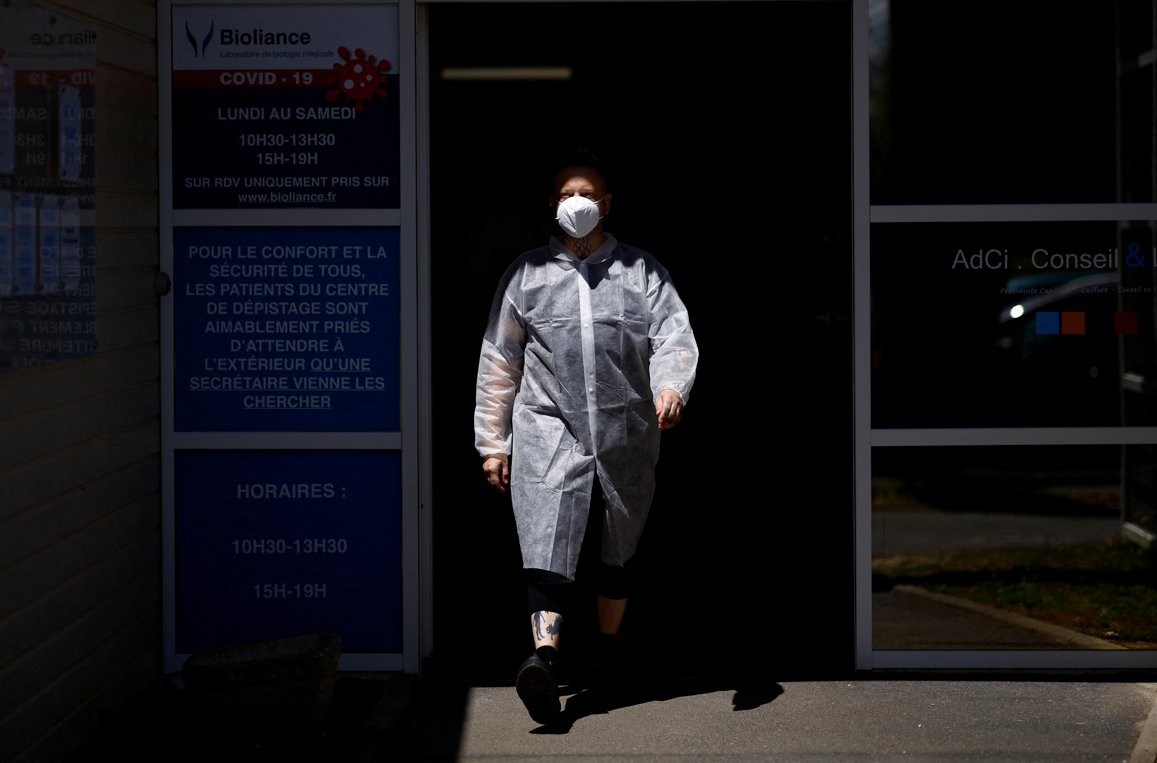 COVID en Europa: suben los contagios por el regreso de un virus que nunca dejó de amenazar