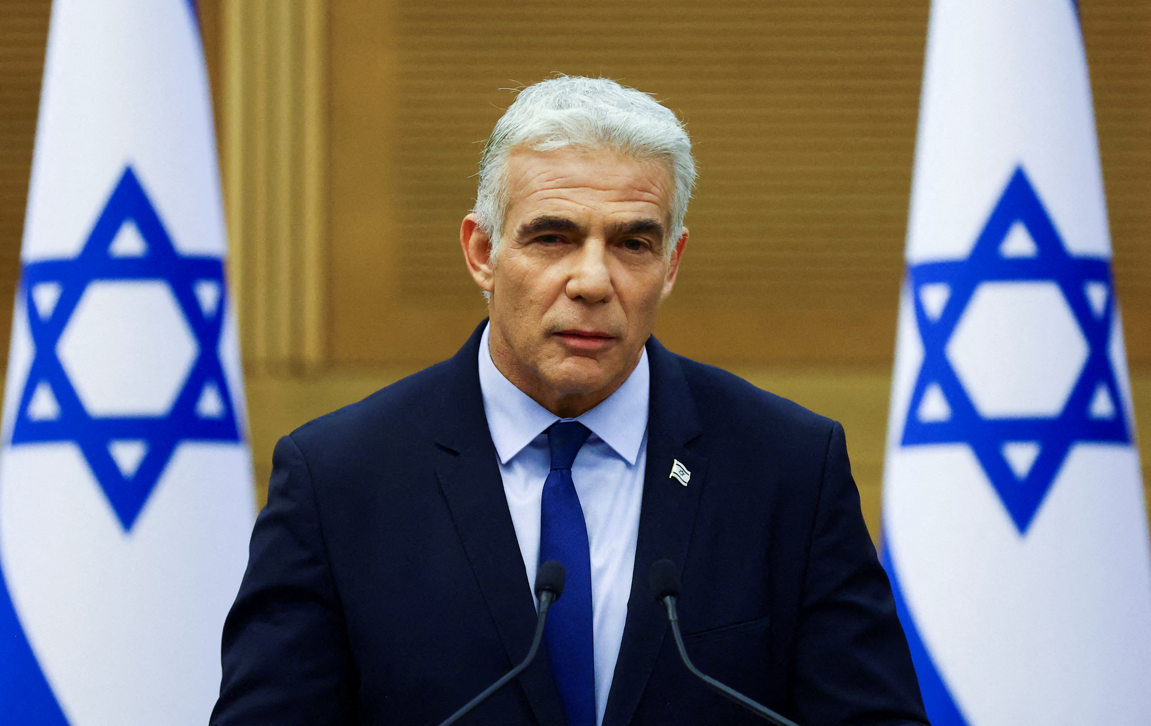Quién es Yair Lapid: la meteórica carrera política del primer ministro interino de Israel