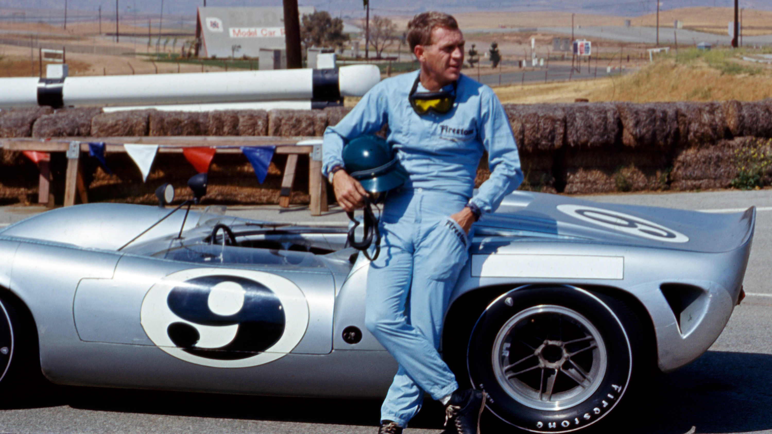 El actor era un apasionado de los autos de carrera (Silver Screen Collection/Getty Images)