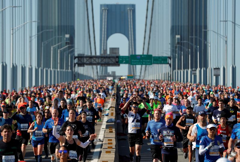 Lo ideal es empezar participando en carreras de 10K o 21K  antes de lanzarse a correr una maratón (REUTERS/Lucas Jackson/File Photo)
