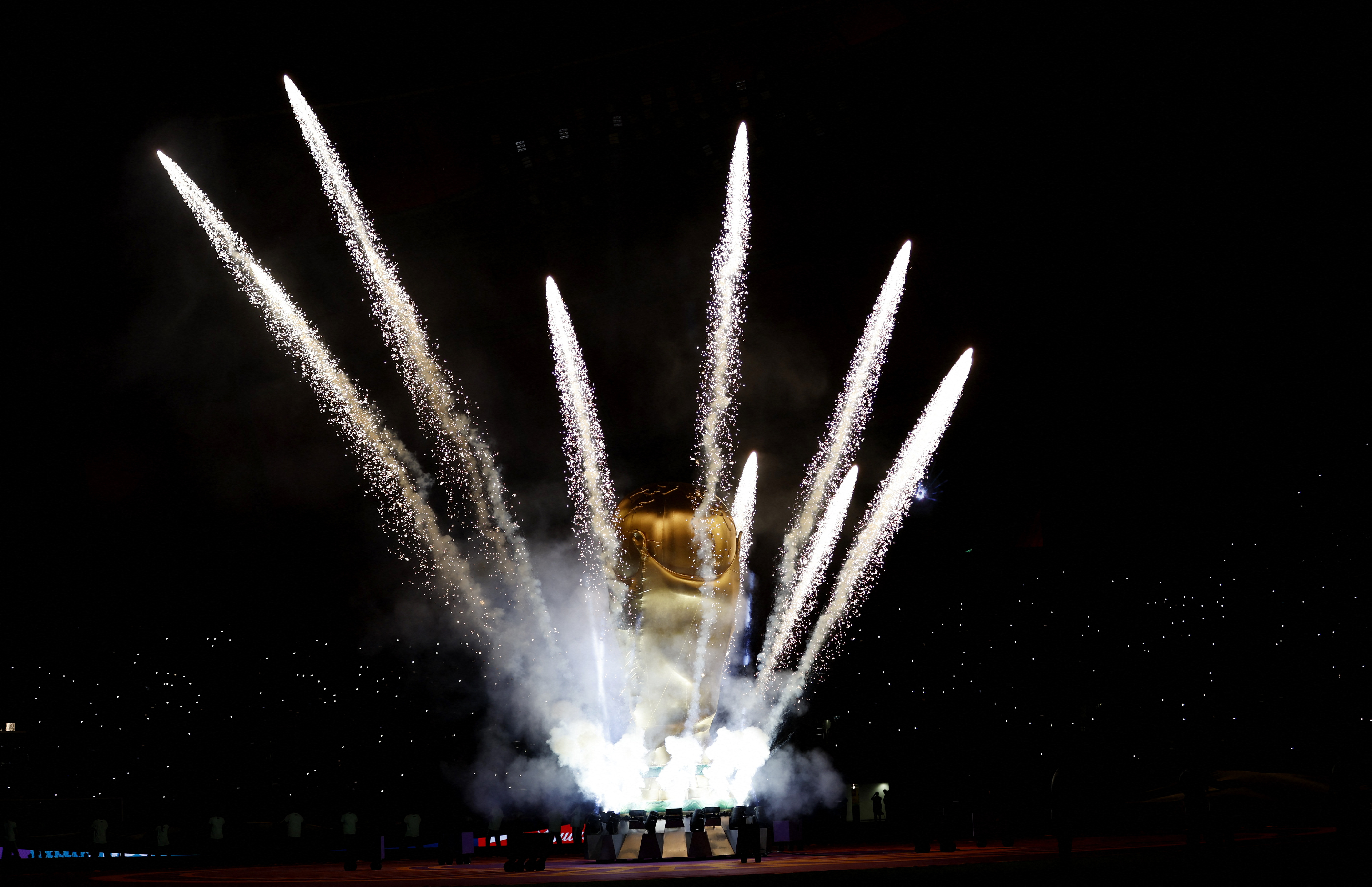 Son tres equipos del grupo A, los que buscarán la clasificación a octavos, pues Qatar ya está eliminado. REUTERS/Thaier Al-Sudani