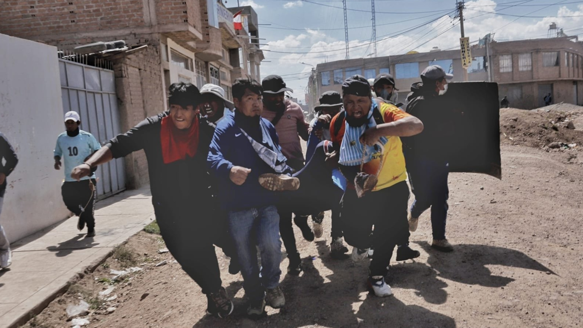 Confermano la morte della prima persona nella città di Juliaca a Puno.  Foto: Massimo Nina