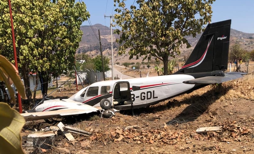 Se desplomó avioneta en que viajaba la alcaldesa Geraldine Ponce en Nayarit
