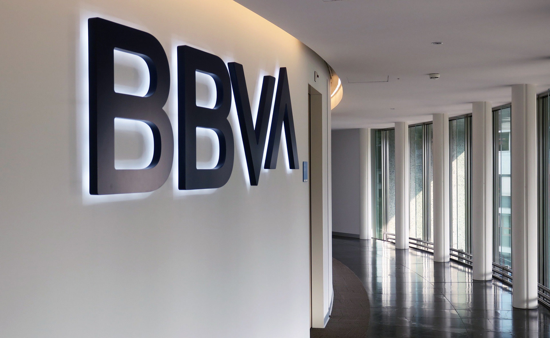 BBVA México tiene su propia aplicación (Foto: Europa Press)
