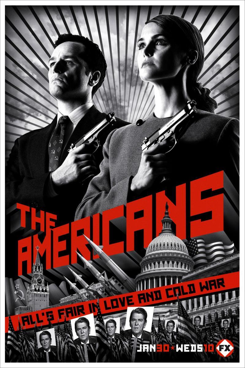 La serie "The Americans" basada en hechos reales que muestra la infiltración de agentes secretos rusos camuflados como una familia de los suburbios de Washington durante la Guerra Fría.