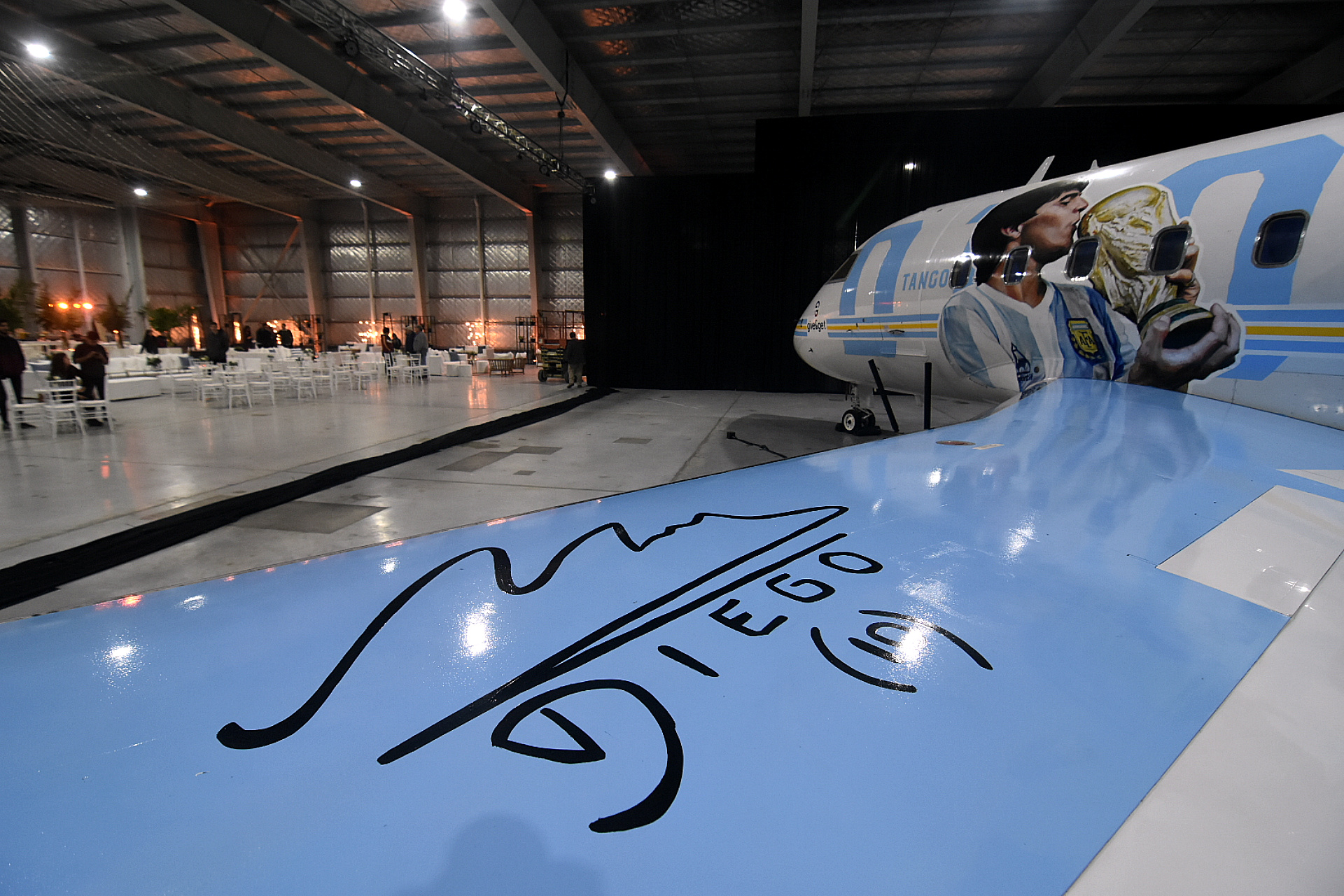 El avión buscará llegar a Qatar 2022 para apoyar a la selección argentina (Nicolás Stulberg)